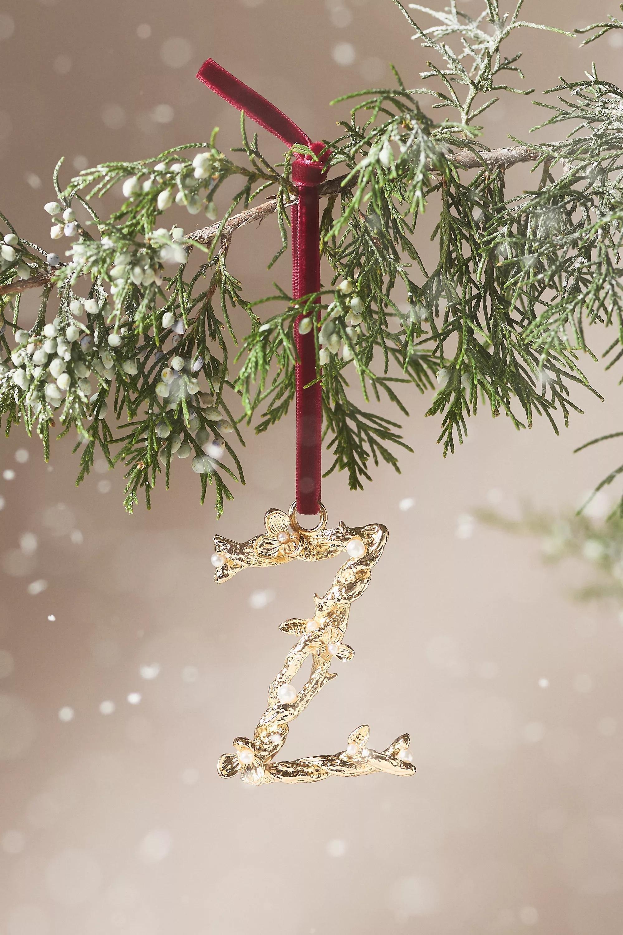 Aurelia Monogram Ornament, Gold, A501_0926, large image number 0