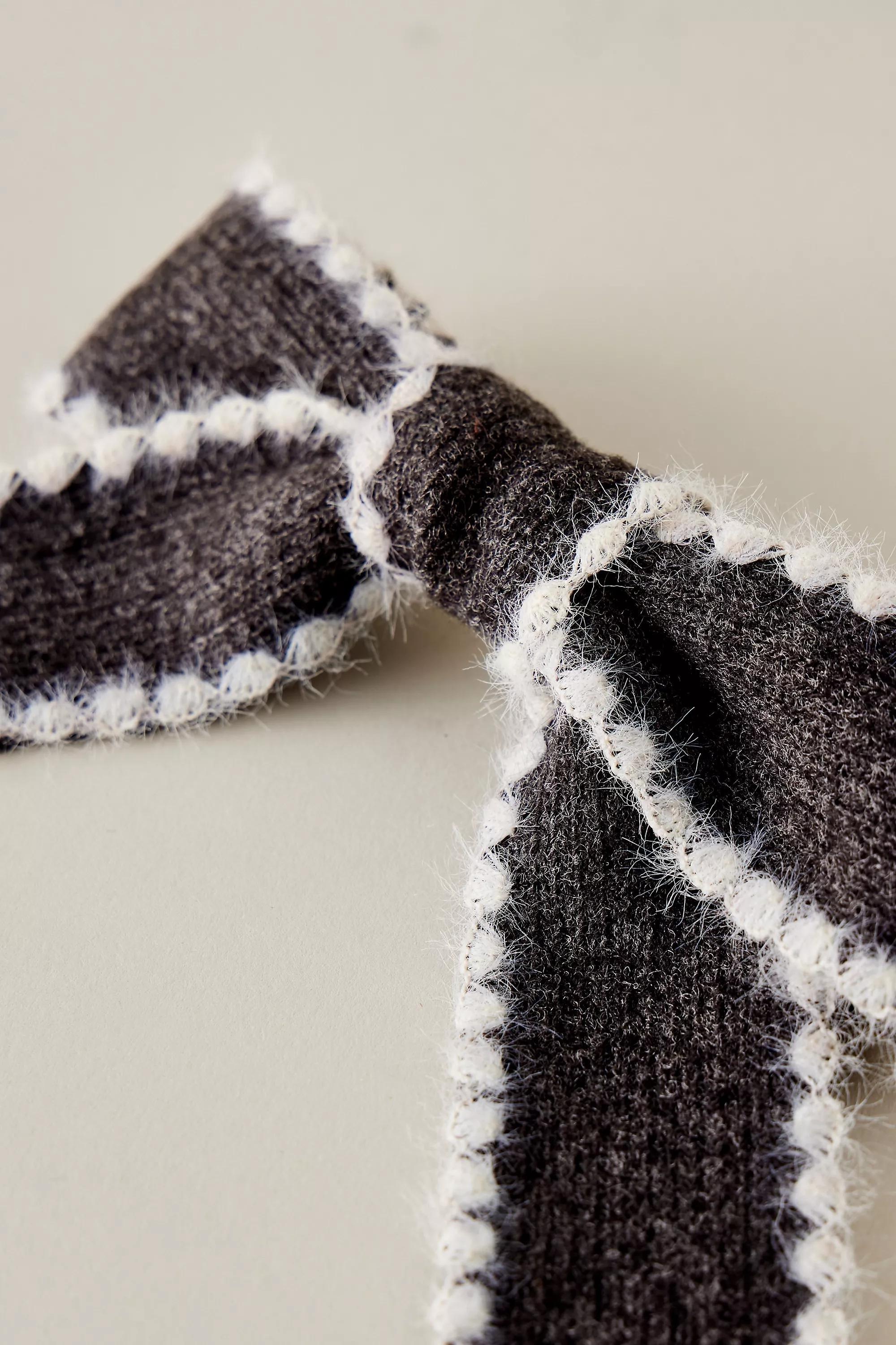 Knit Blanket Stitch Hair Bow, Grey, A501_0004, large image number 1