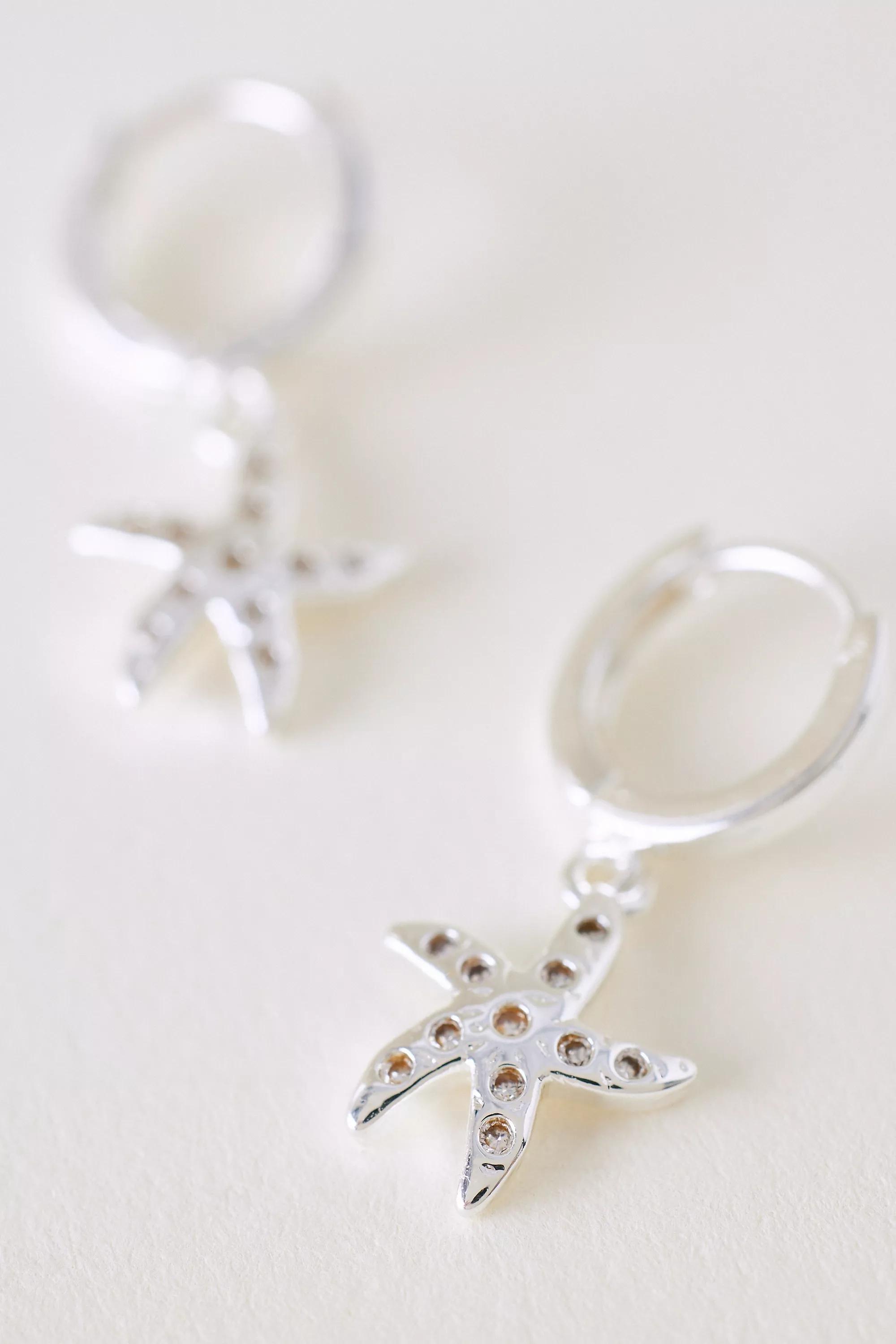 Starfish Huggie Hoop Earrings, Silver, A501_0007, large image number 3