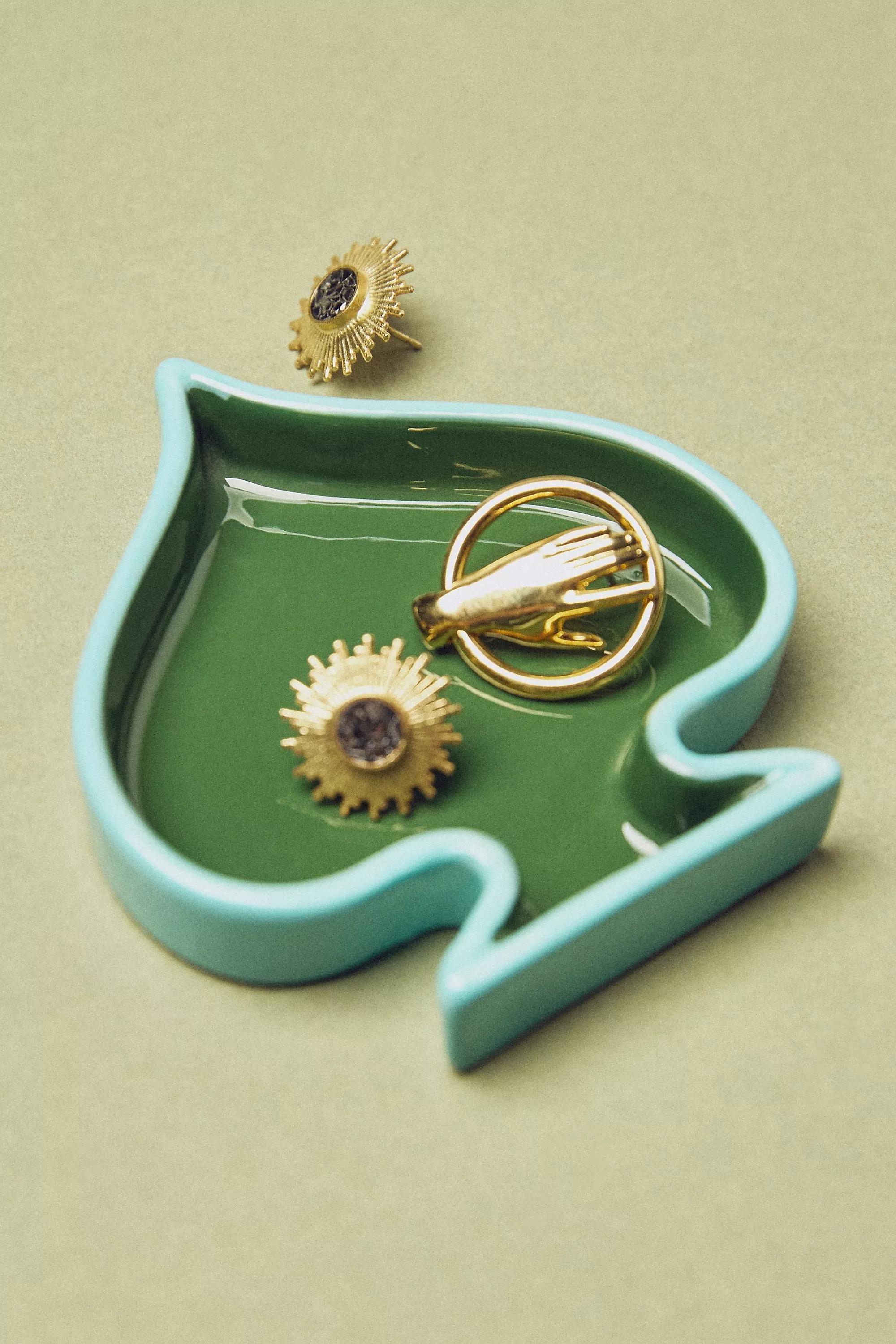 Sunburst And Hand Brooch Set, Green, A501_0030, large image number 0