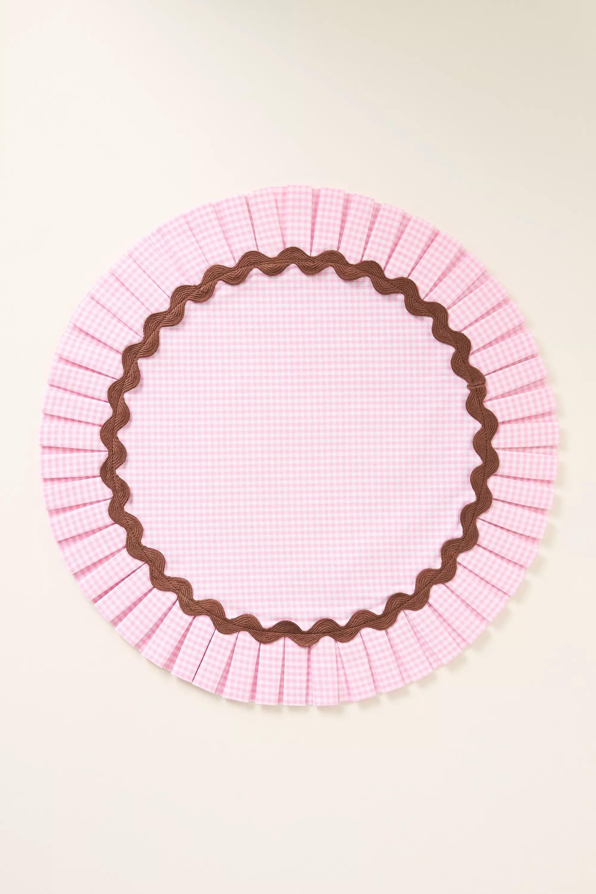 Ruby Ric Rac Pleated Round Placemat, Pink, A501_0066, medium