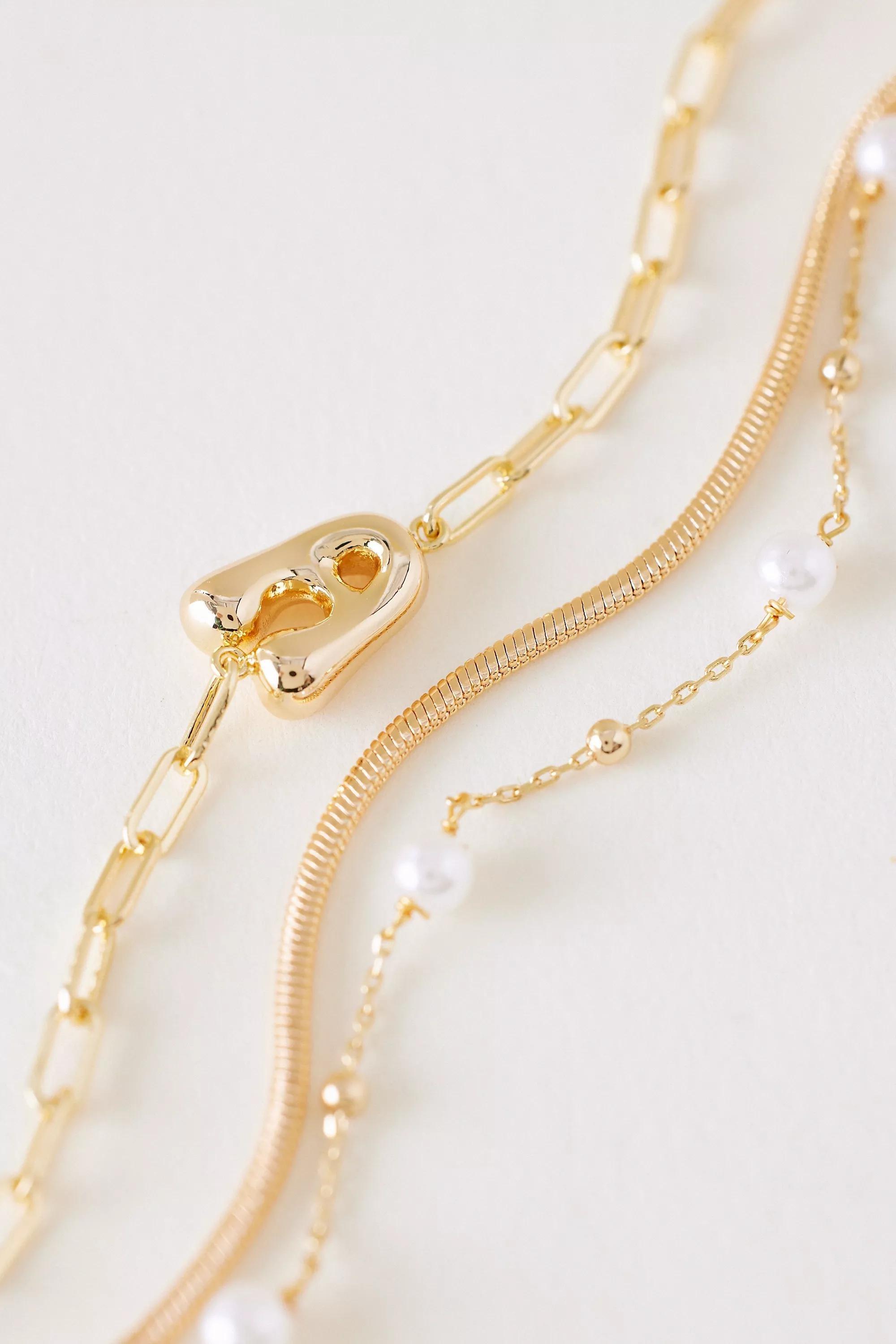 A Pearl Bubble Monogram Bracelet, Gold, A501_0901, large image number 1