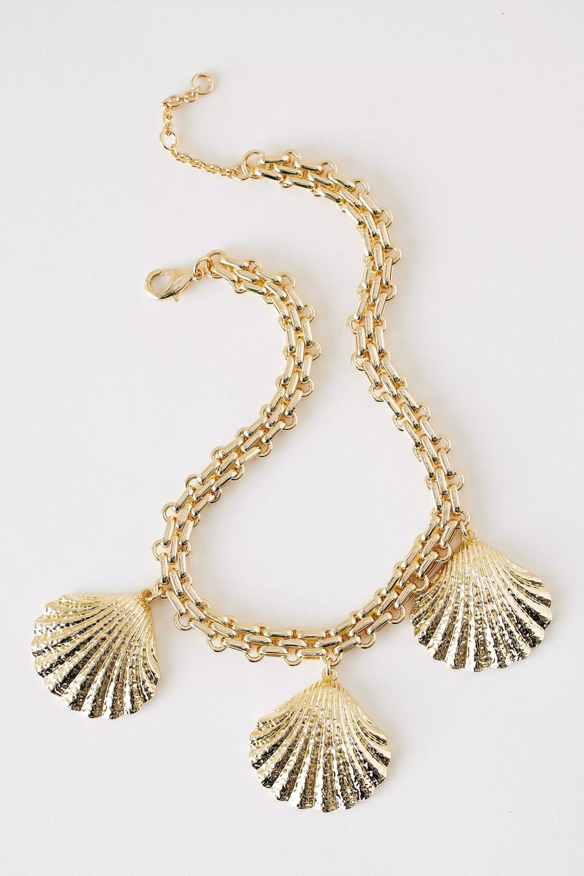 Multi-Shell Necklace, Gold, A501_0070, large image number 0
