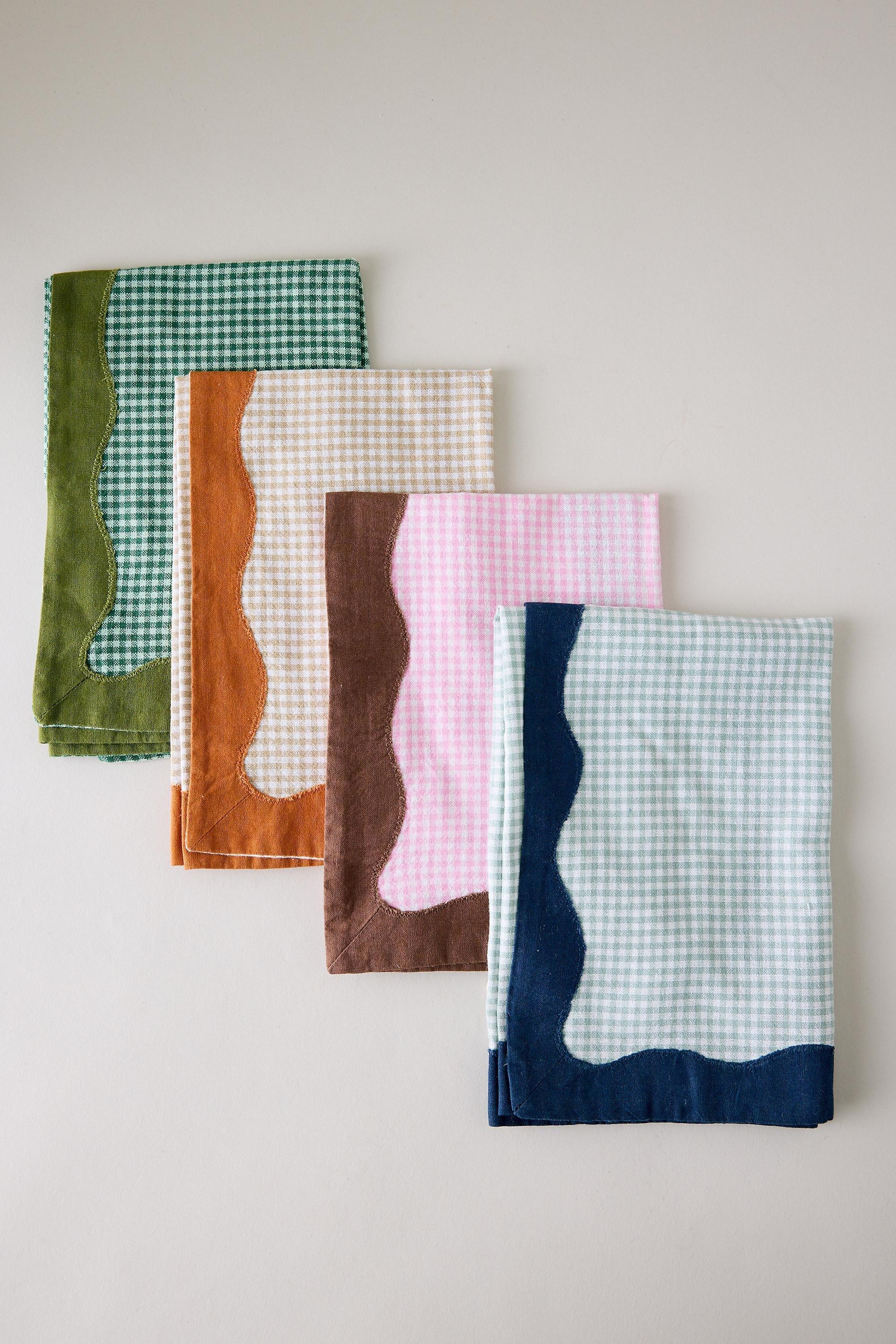 Ruby Scallop-Border Gingham Napkins, Set Of 4 Multicolour, A501_0000, large image number 0