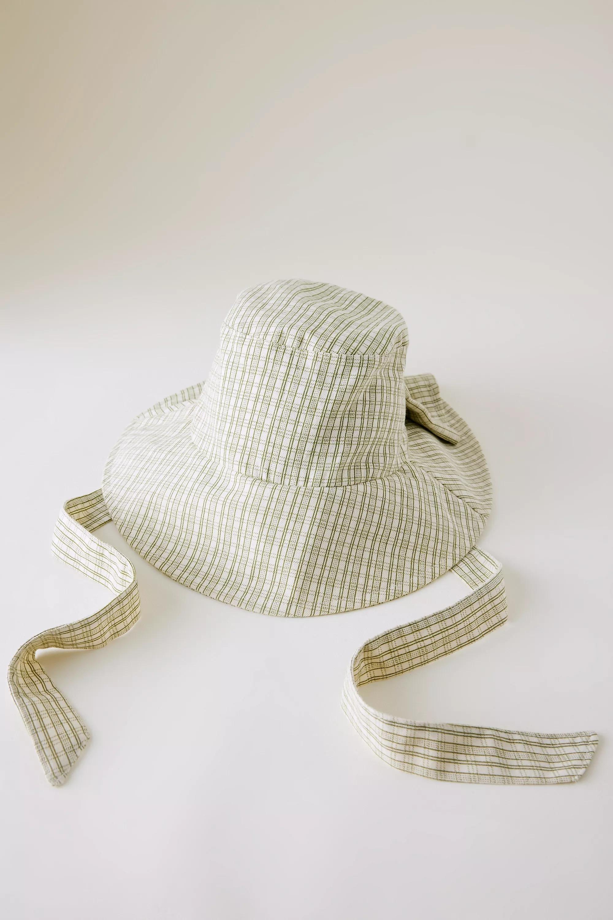 Bow Tie- Strap Bucket Hat, Green, A501_0030, large image number 0