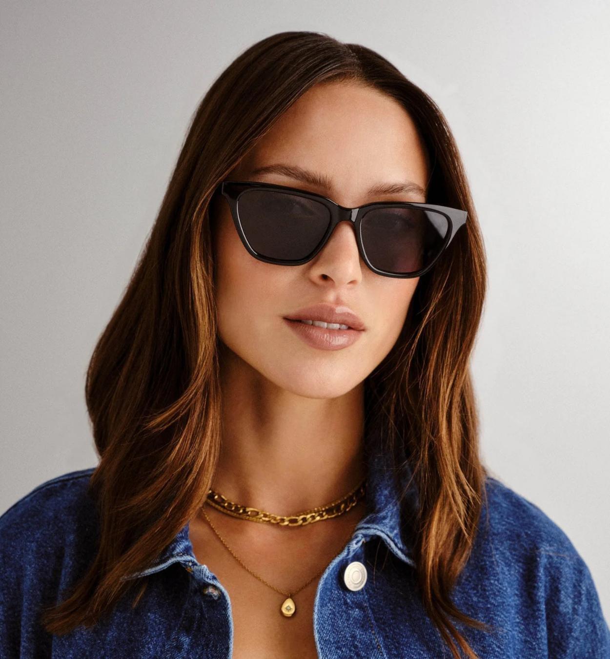 Cat-Eye Frame Sunglasses, Black, A532_BLACK, large image number 0