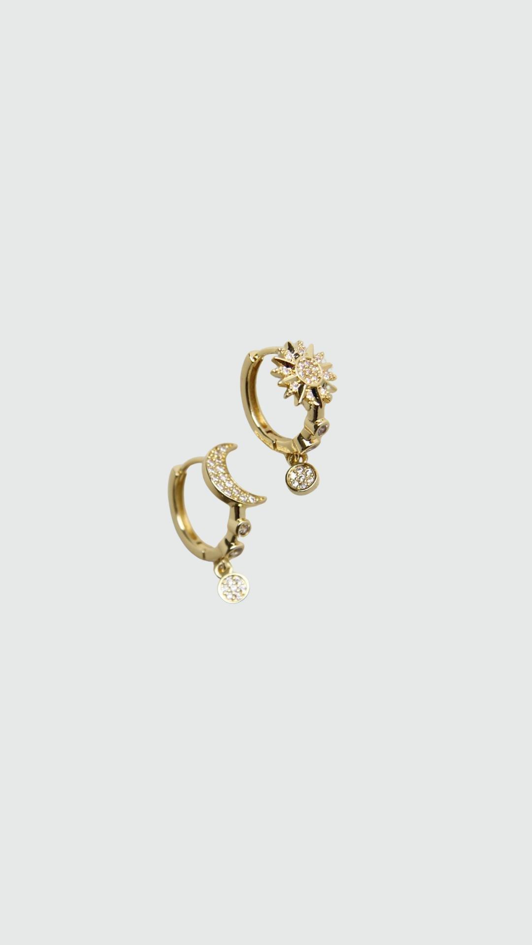 Geometric Hoop Earring, Gold, , large image number 0