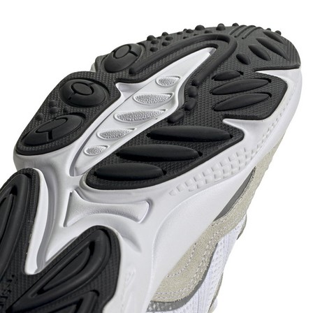 Men Ozweego Shoes, White, A701_ONE, large image number 4