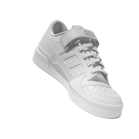 Men Forum Low Shoes, white, A701_ONE, large image number 28