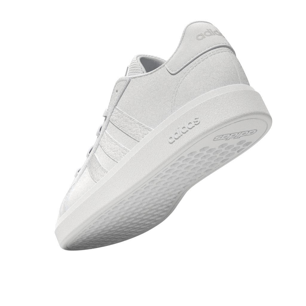 Unisex Kids Grand Court Lifestyle Tennis Lace-Up Shoes, White, , large image number 13