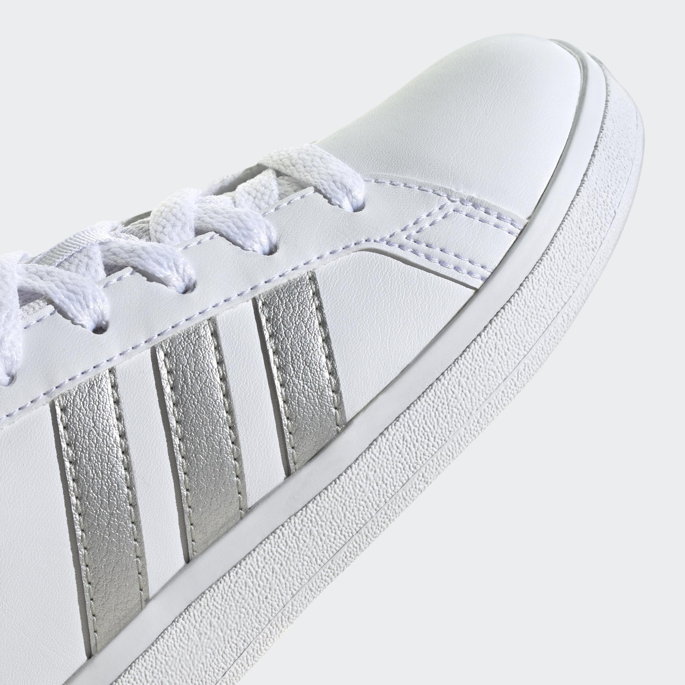 Kids Unisex Grand Court Lifestyle Tennis Lace-Up Shoes, White, , large image number 4