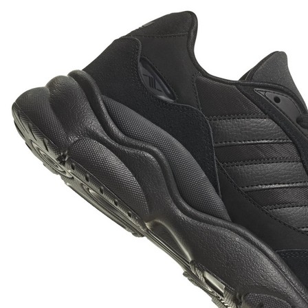 Men Retropy F90 Shoes, Black, A701_ONE, large image number 4