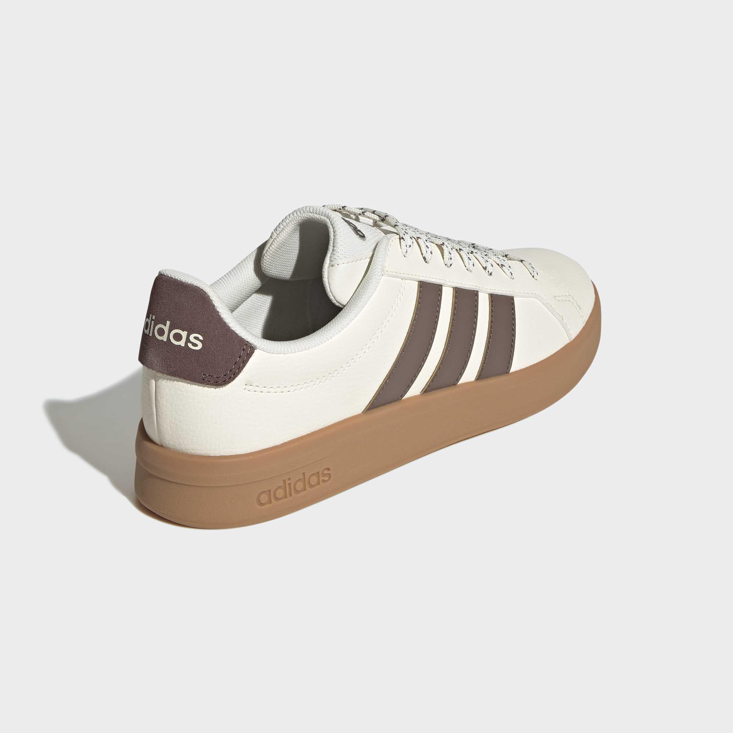 Grand Court Base 3.0 Shoes, White, A701_ONE, large image number 3