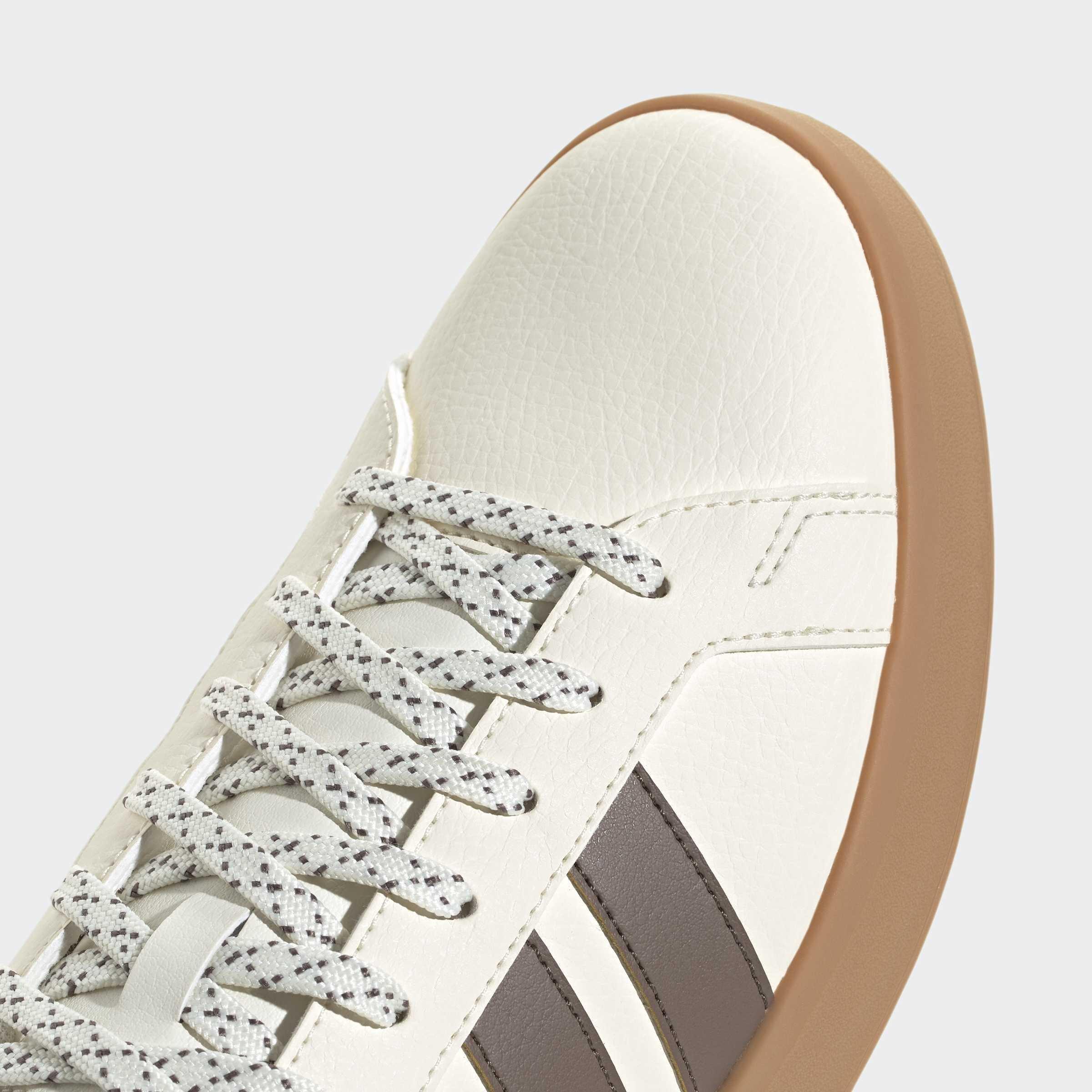 Grand Court Base 3.0 Shoes, White, A701_ONE, large image number 5