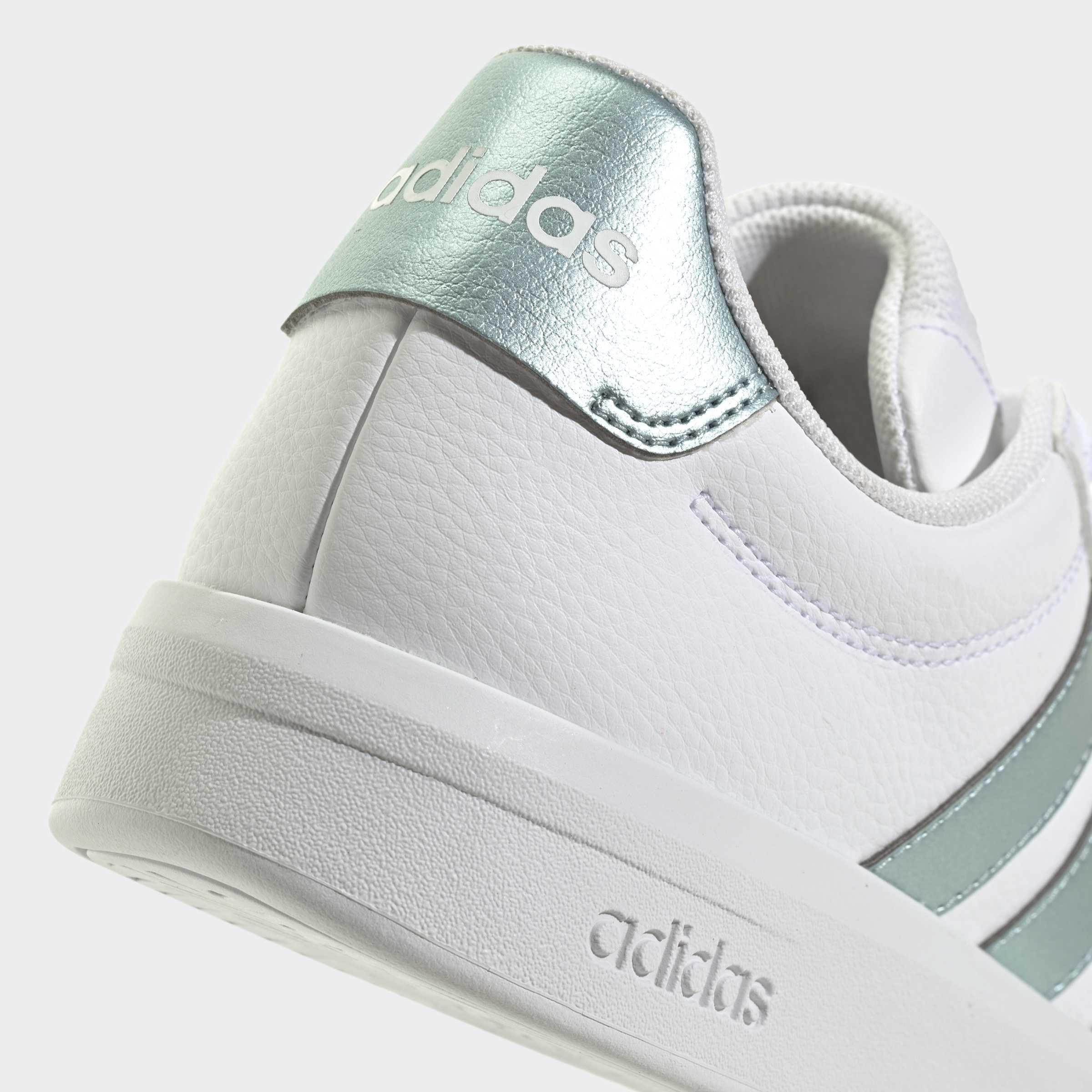 Grand Court Base 3.0 Shoes, White, A701_ONE, large image number 4