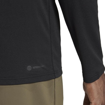 Men Train Essentials Seasonal Training Sweatshirt, Black, A701_ONE, large image number 5