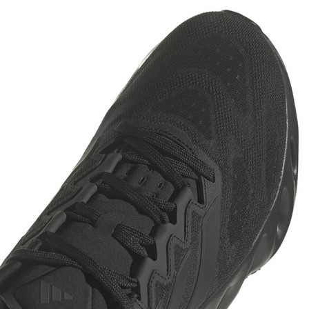 Men Switch Fwd Running Shoes, Black, A701_ONE, large image number 3