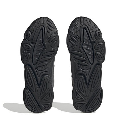 Men Ozweego Shoes, Black, A701_ONE, large image number 8