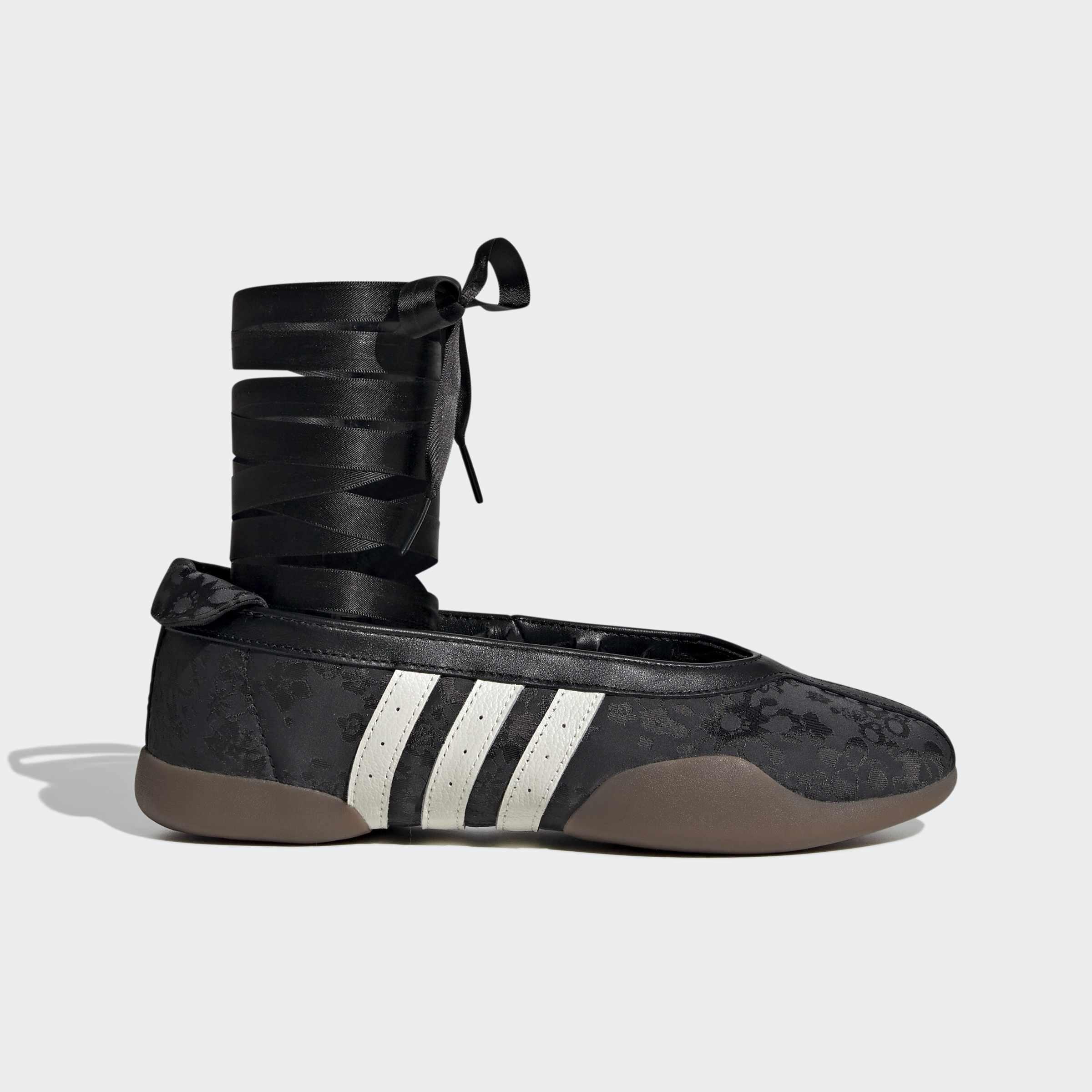 Taekwondo Mei Shoes, Black