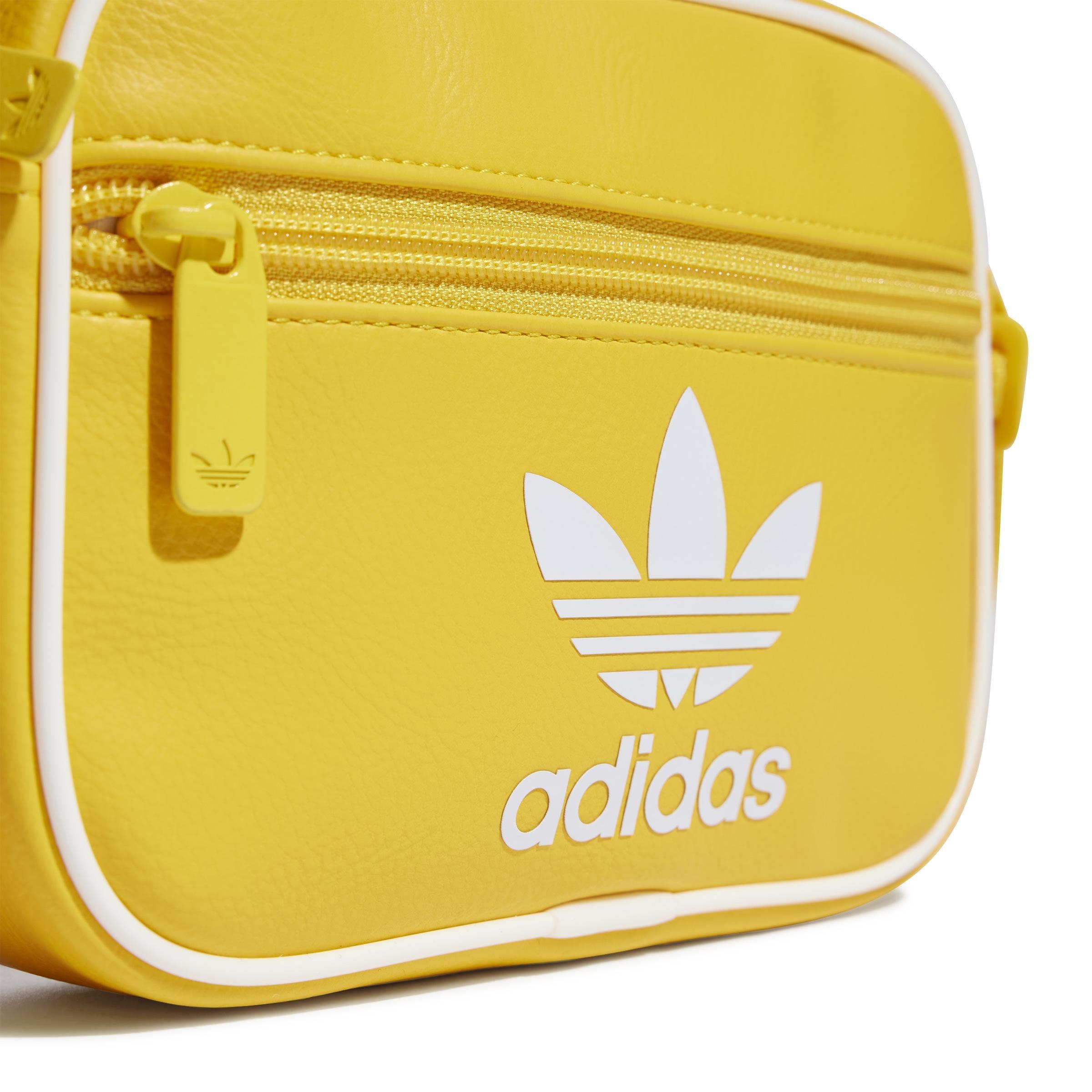 Unisex Adicolor Classic Mini Airliner Bag, Yellow, , large image number 4