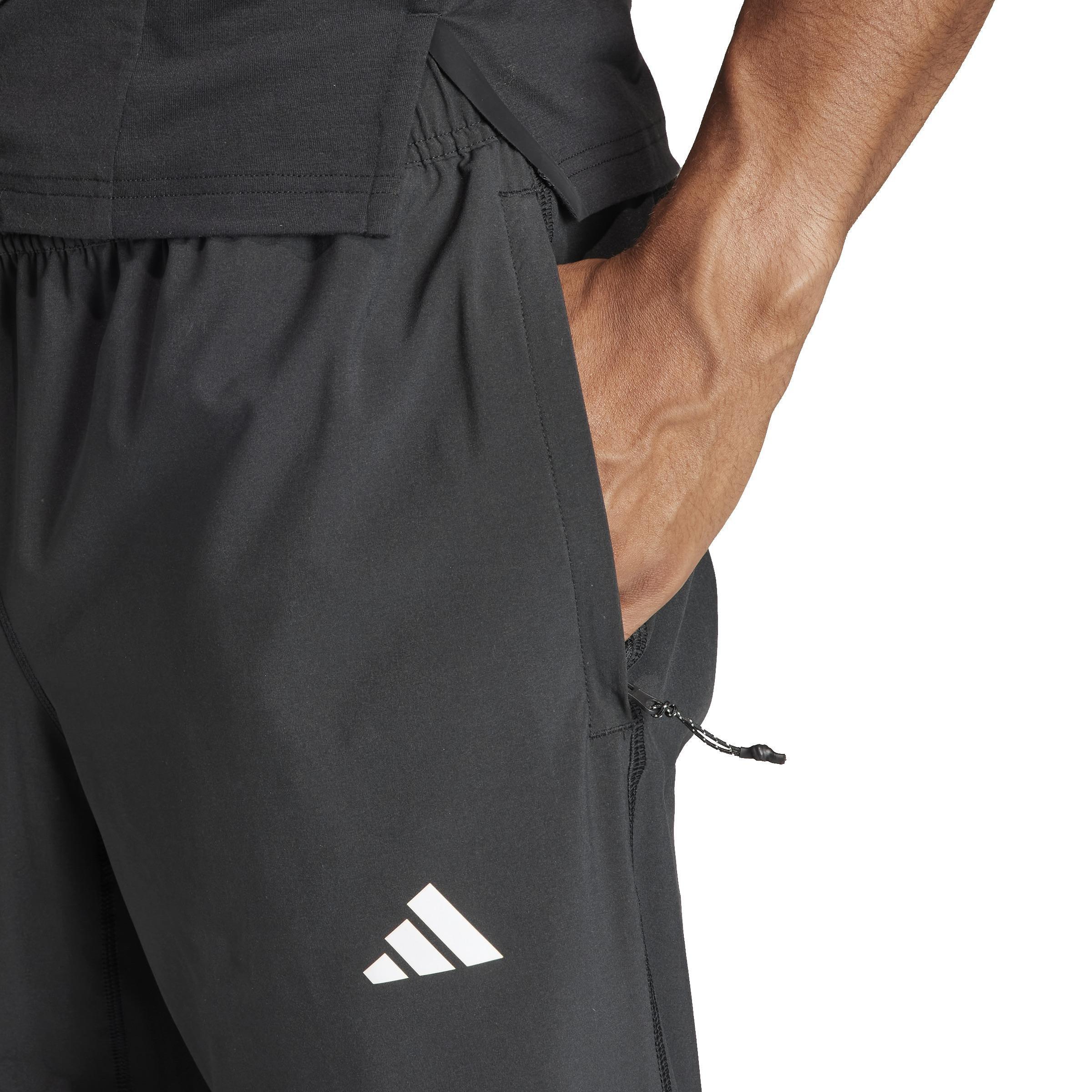 Train Essentials Training Joggers, Black, A701_ONE, large image number 4