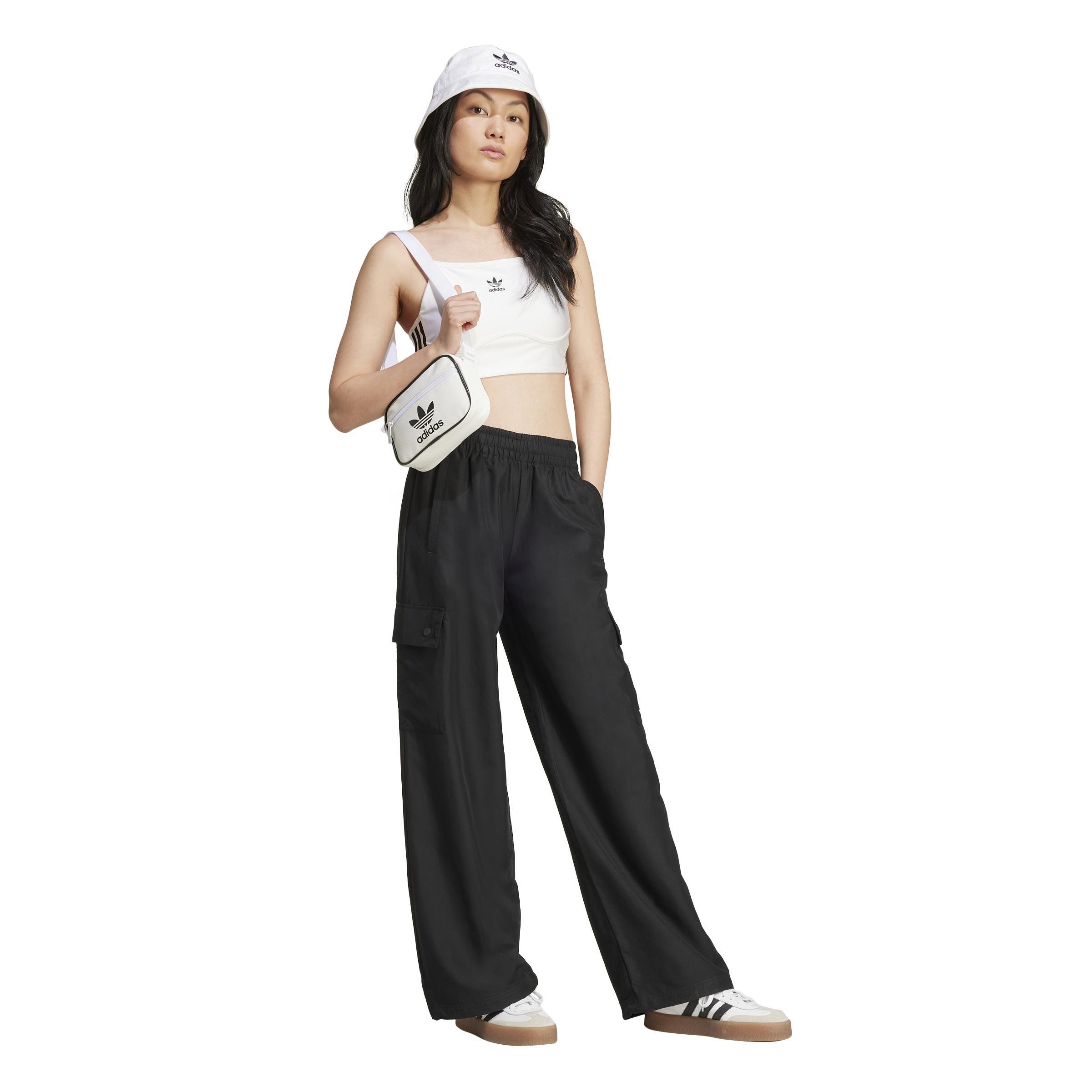 Essentials Woven Cargo Joggers, Black, , large image number 5