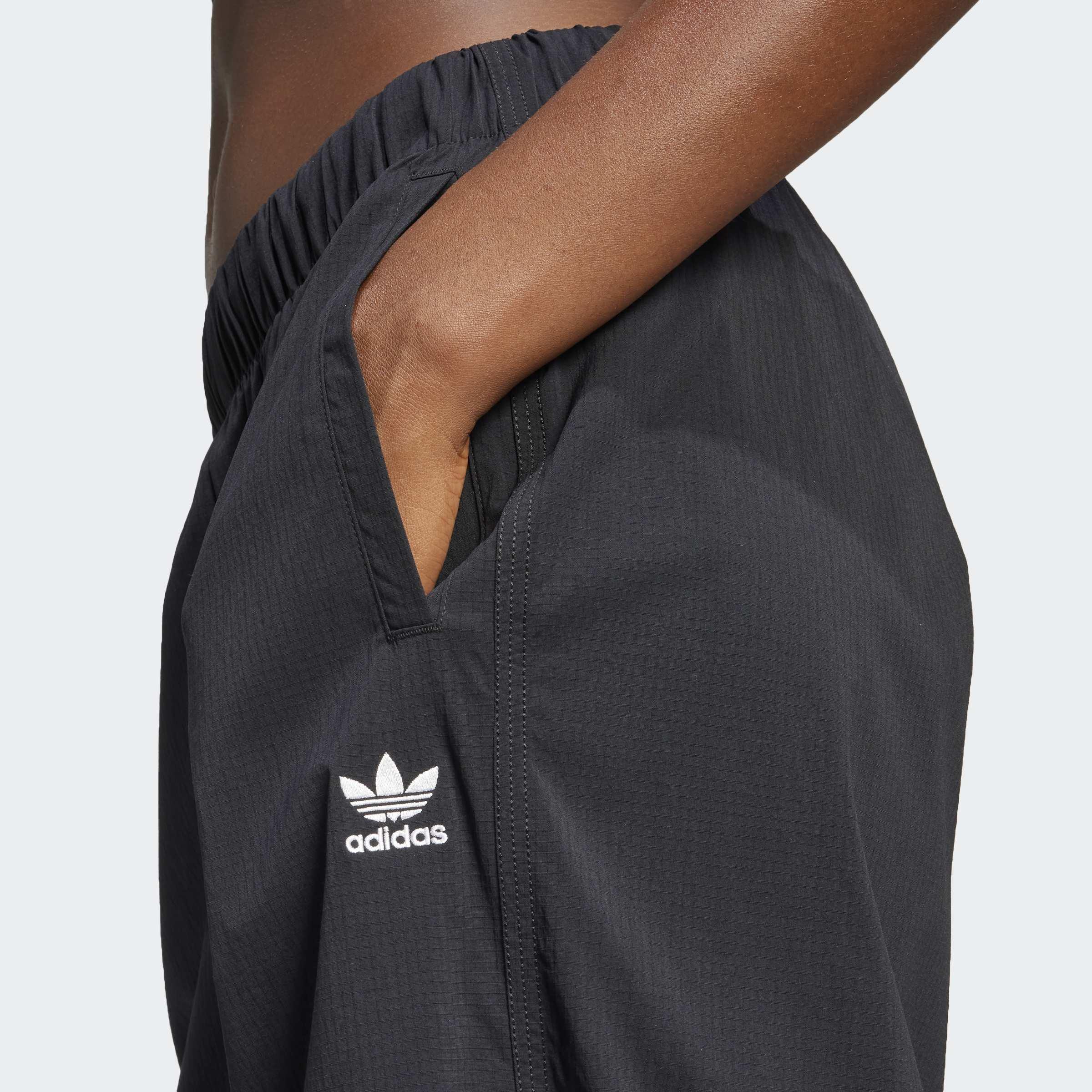 Essentials Ripstop Parachute Pants, Black