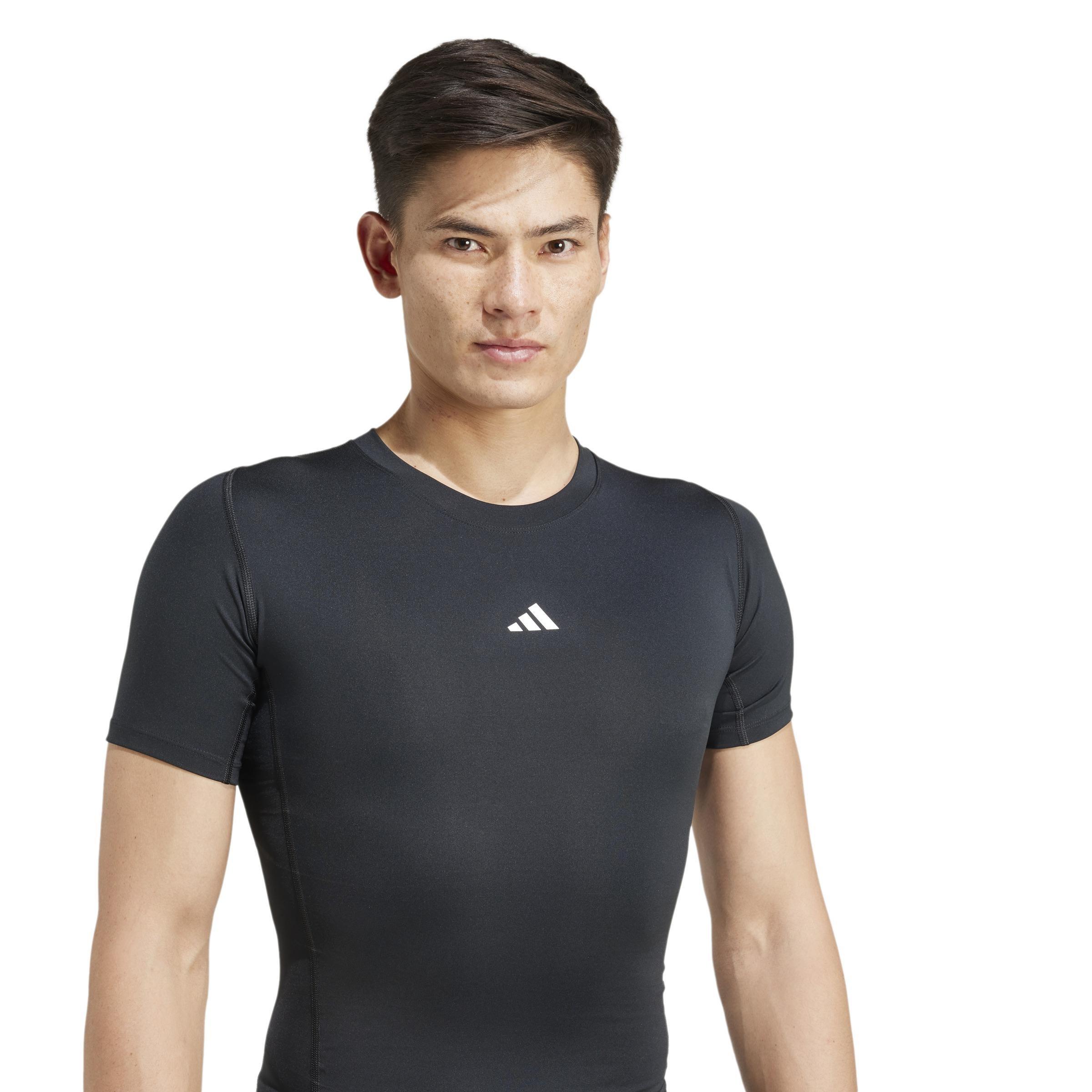 Men Techfit Compression Training T-Shirt, Black, A701_ONE, large image number 4