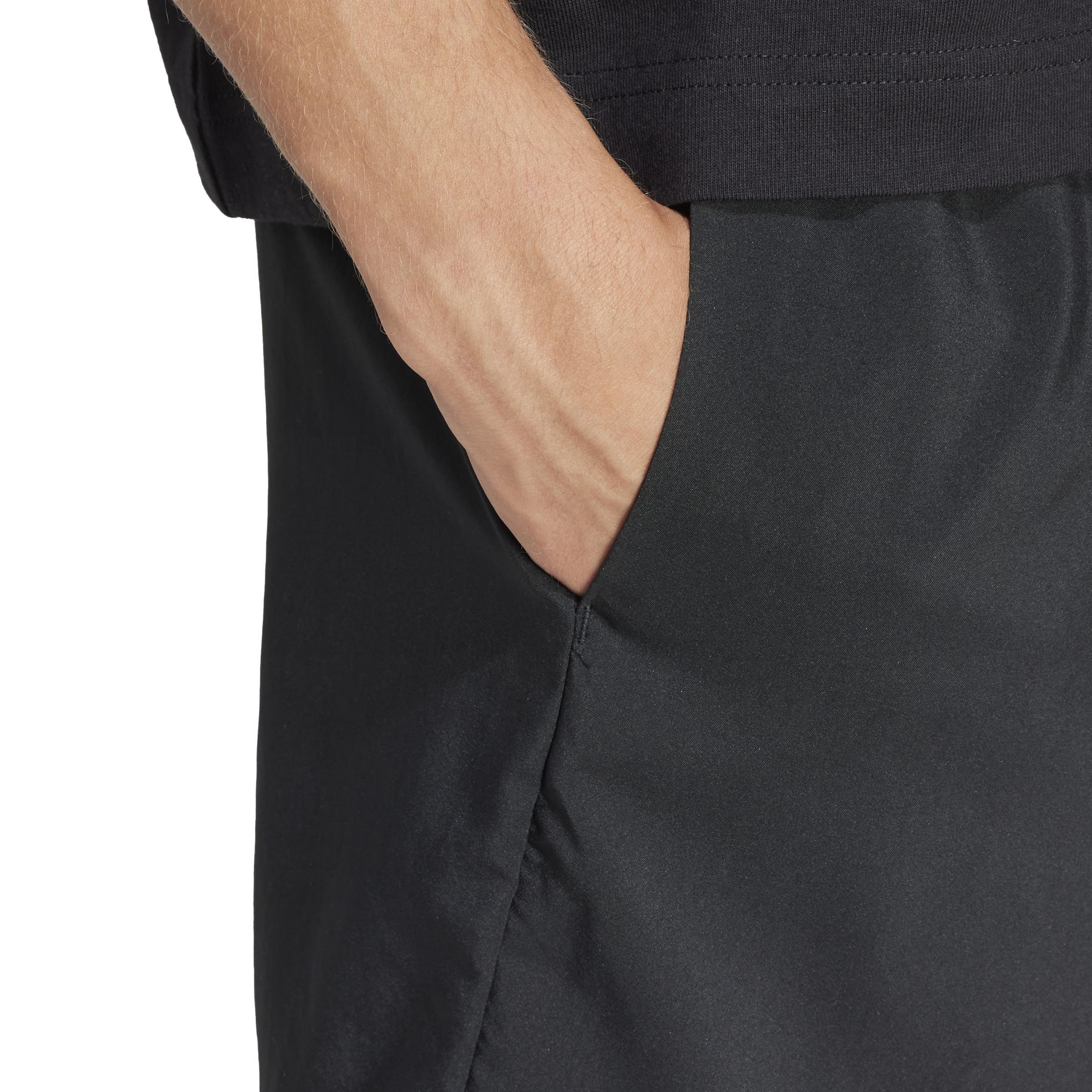 Essentials Small Logo Cargo Chelsea Shorts, Black, , large image number 3