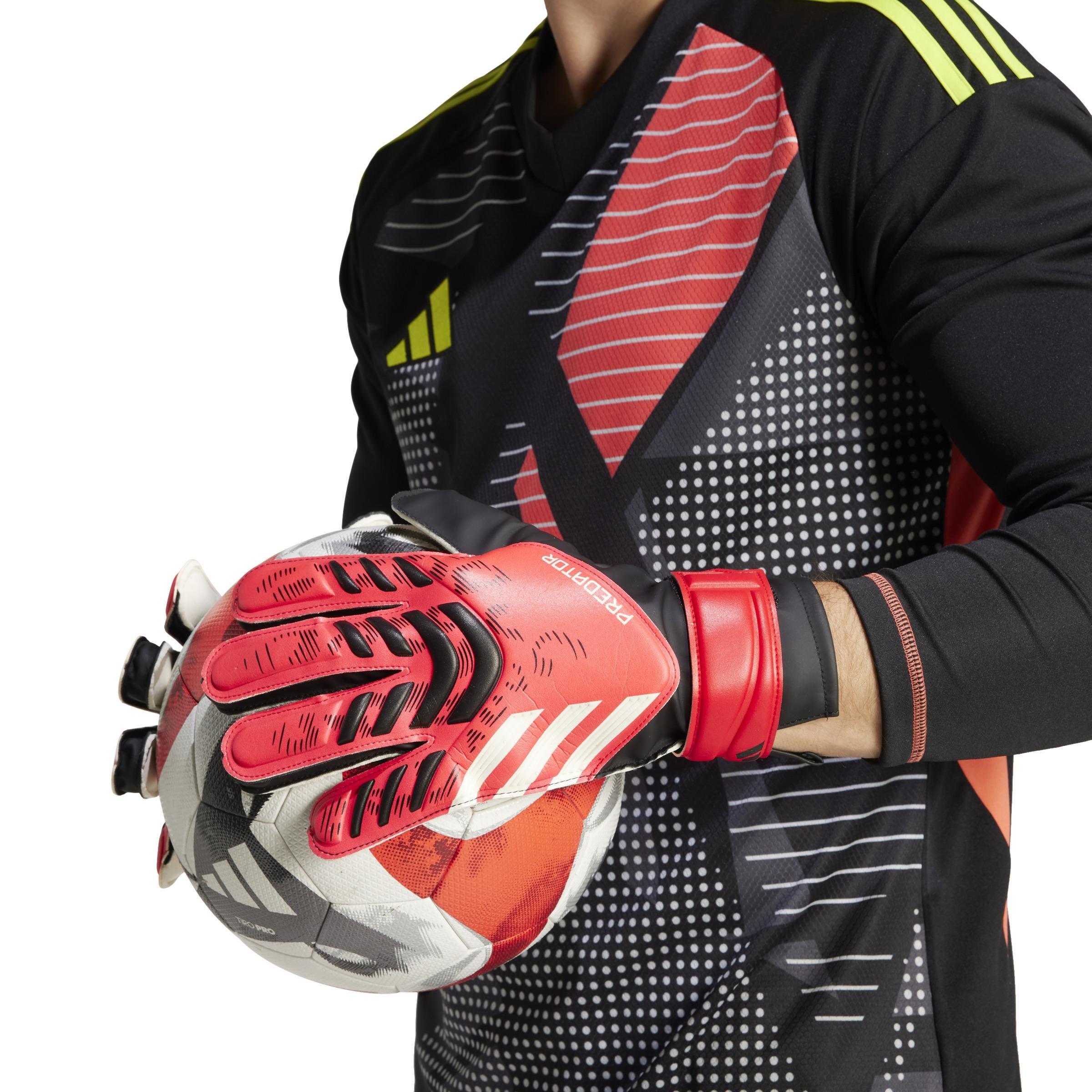 Unisex Predator Training Goalkeeper Gloves, Black, , large image number 2