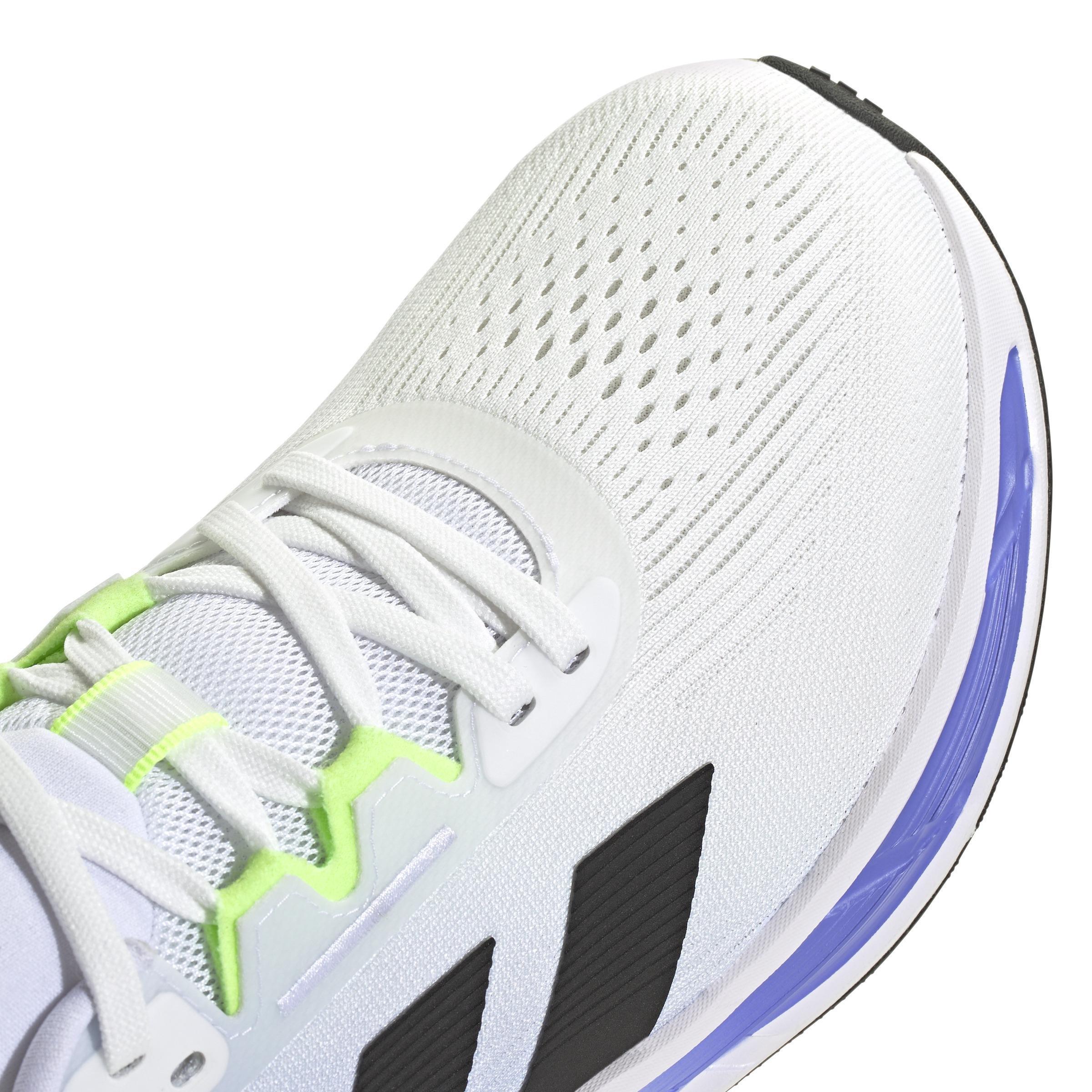 Questar 3 Running Shoes, White, A701_ONE, large image number 5