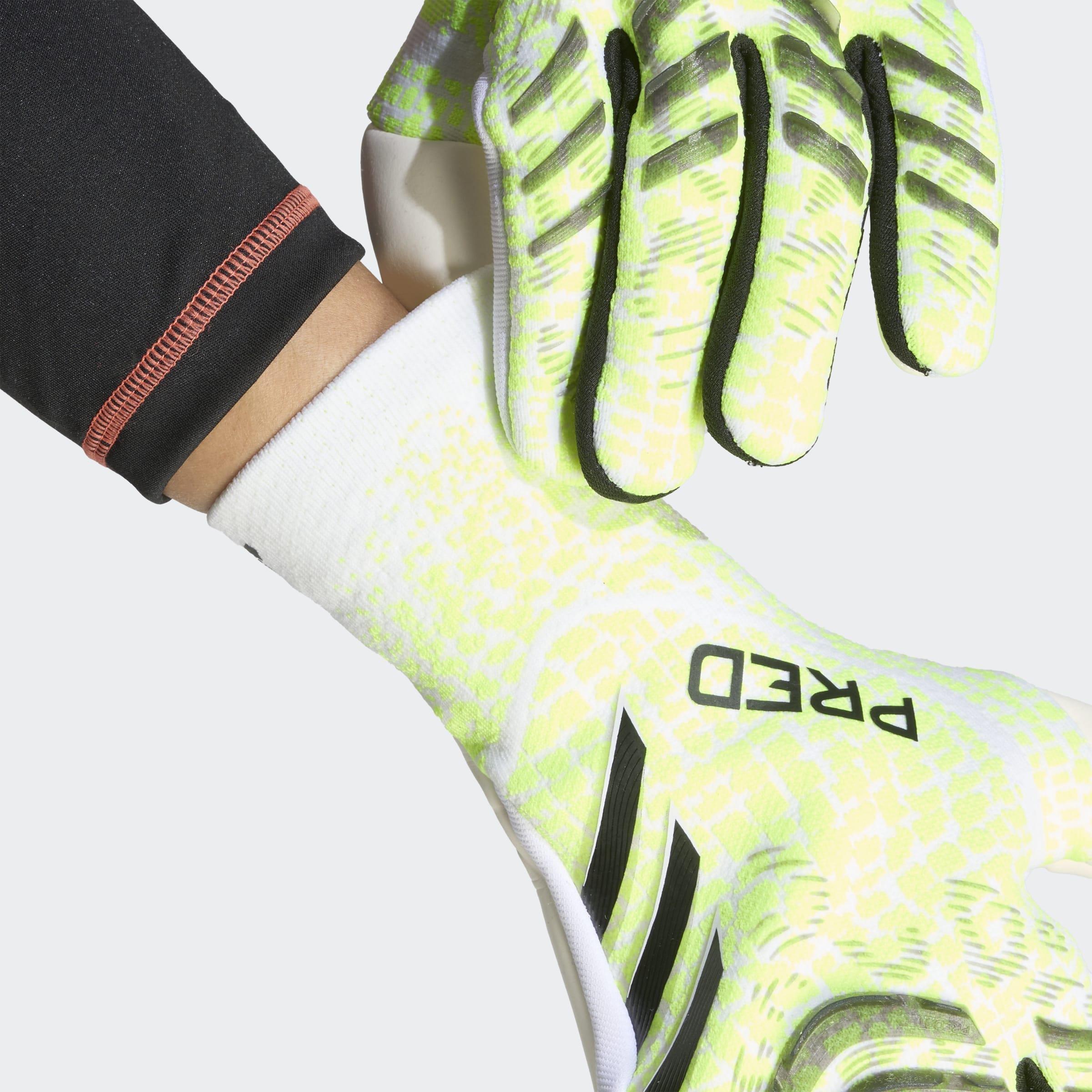 Unisex Predator Pro Goalkeeper Gloves, Green, , large image number 2