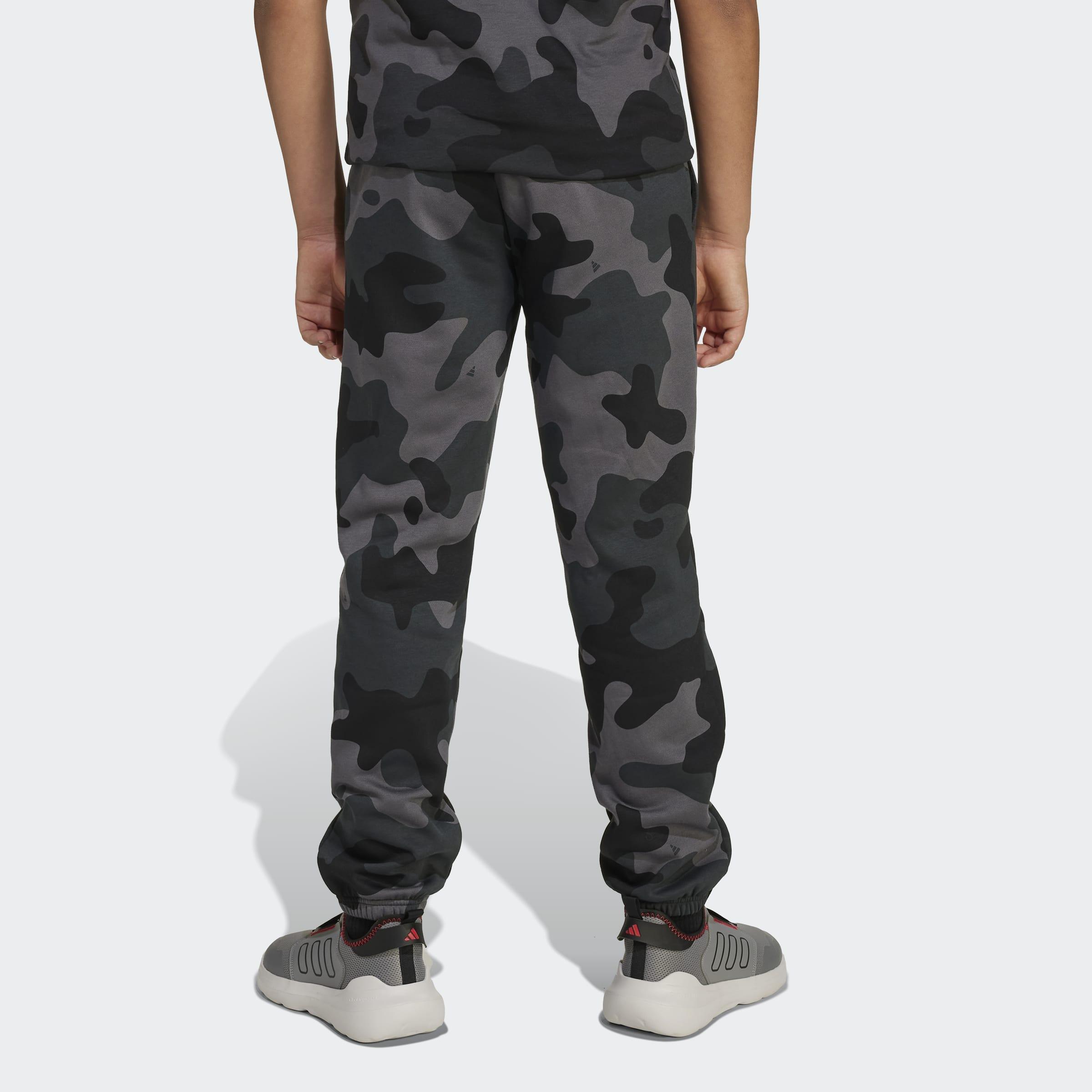 Kids Unisex Seasonal Essentials Camo Fleece Pants, Black, A701_ONE, medium