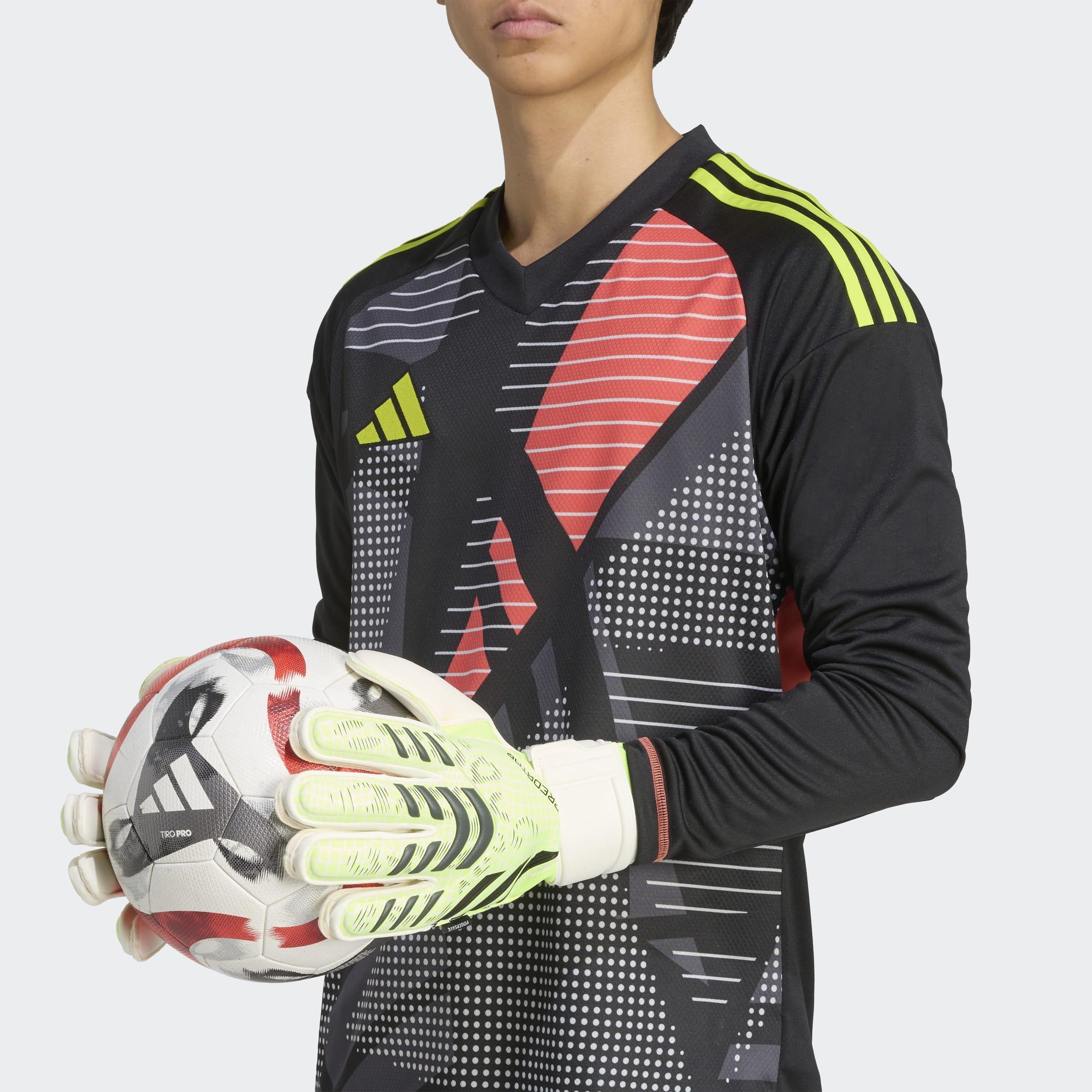 Unisex Predator Match Fingersave Goalkeeper Gloves, Green, , large image number 4
