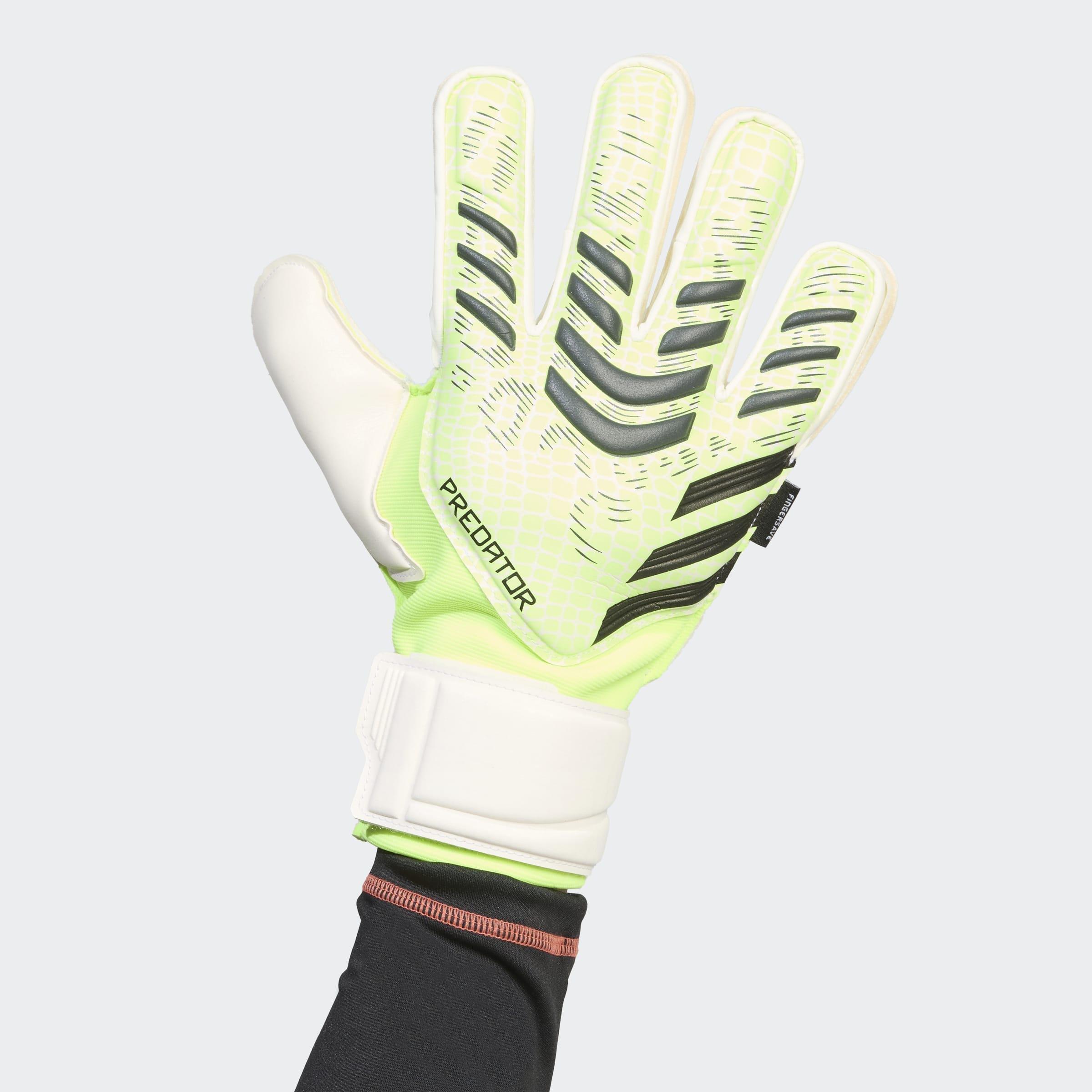 Unisex Predator Match Fingersave Goalkeeper Gloves, Green, , large image number 5