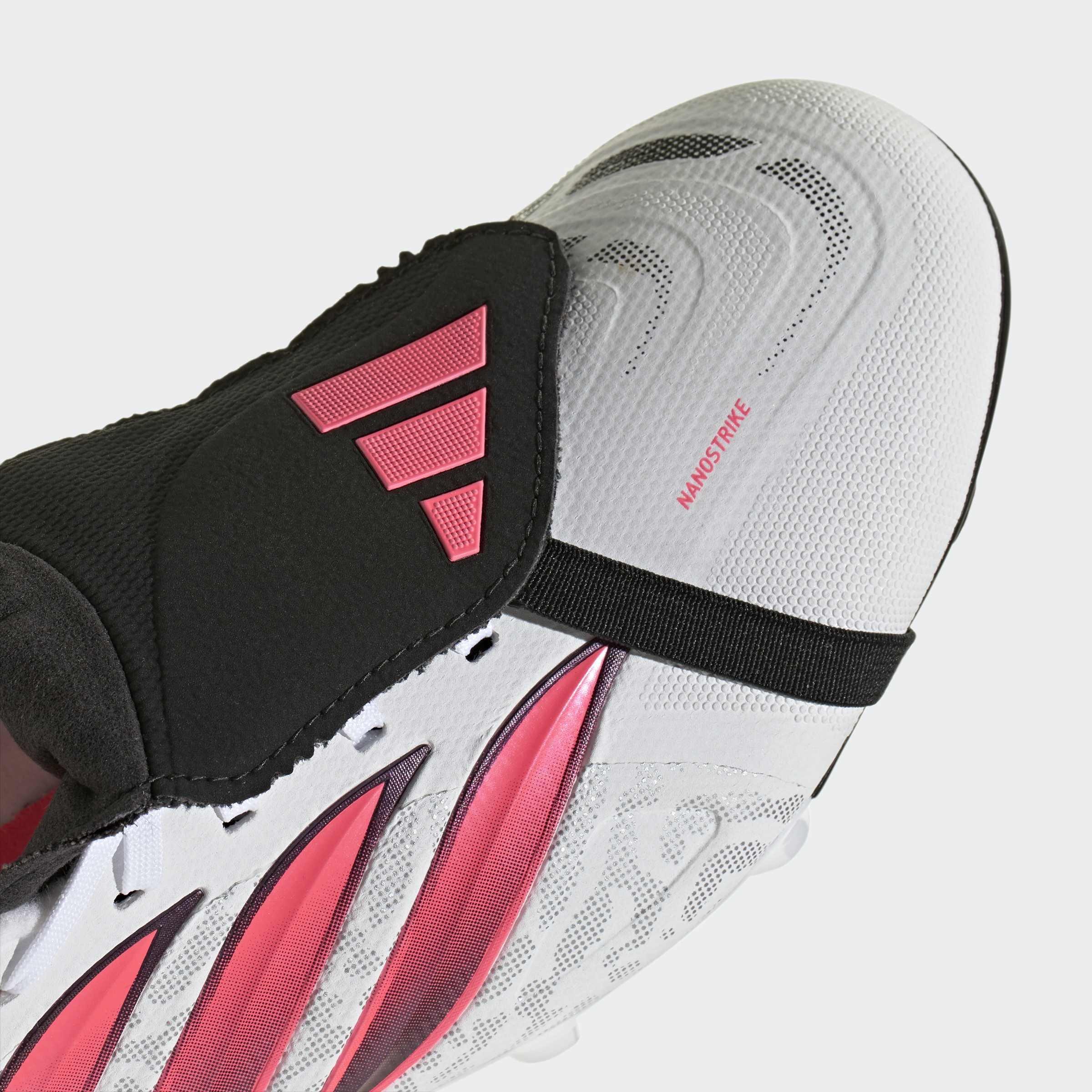 Unisex Predator League Fold-Over Tongue Firm Ground Football Boots, White, A701_ONE, large image number 4