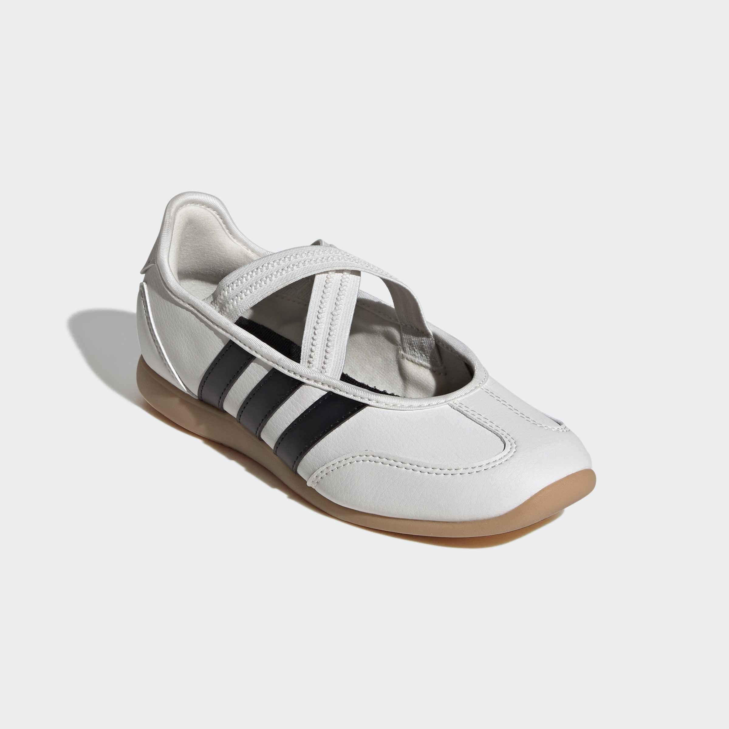 Kids Unisex Barreda Mary Jane Shoes, White, A701_ONE, large image number 2