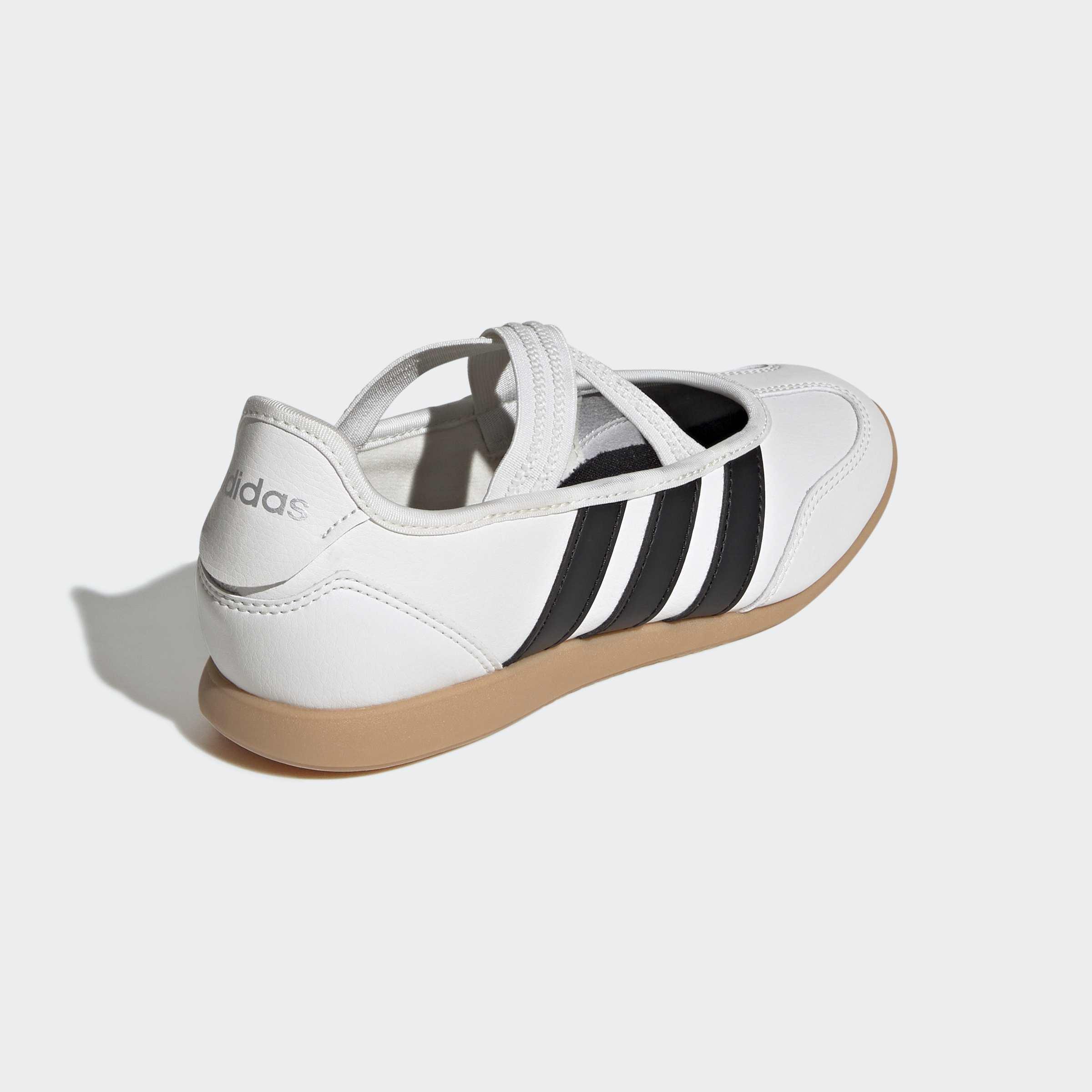 Kids Unisex Barreda Mary Jane Shoes, White, A701_ONE, large image number 3