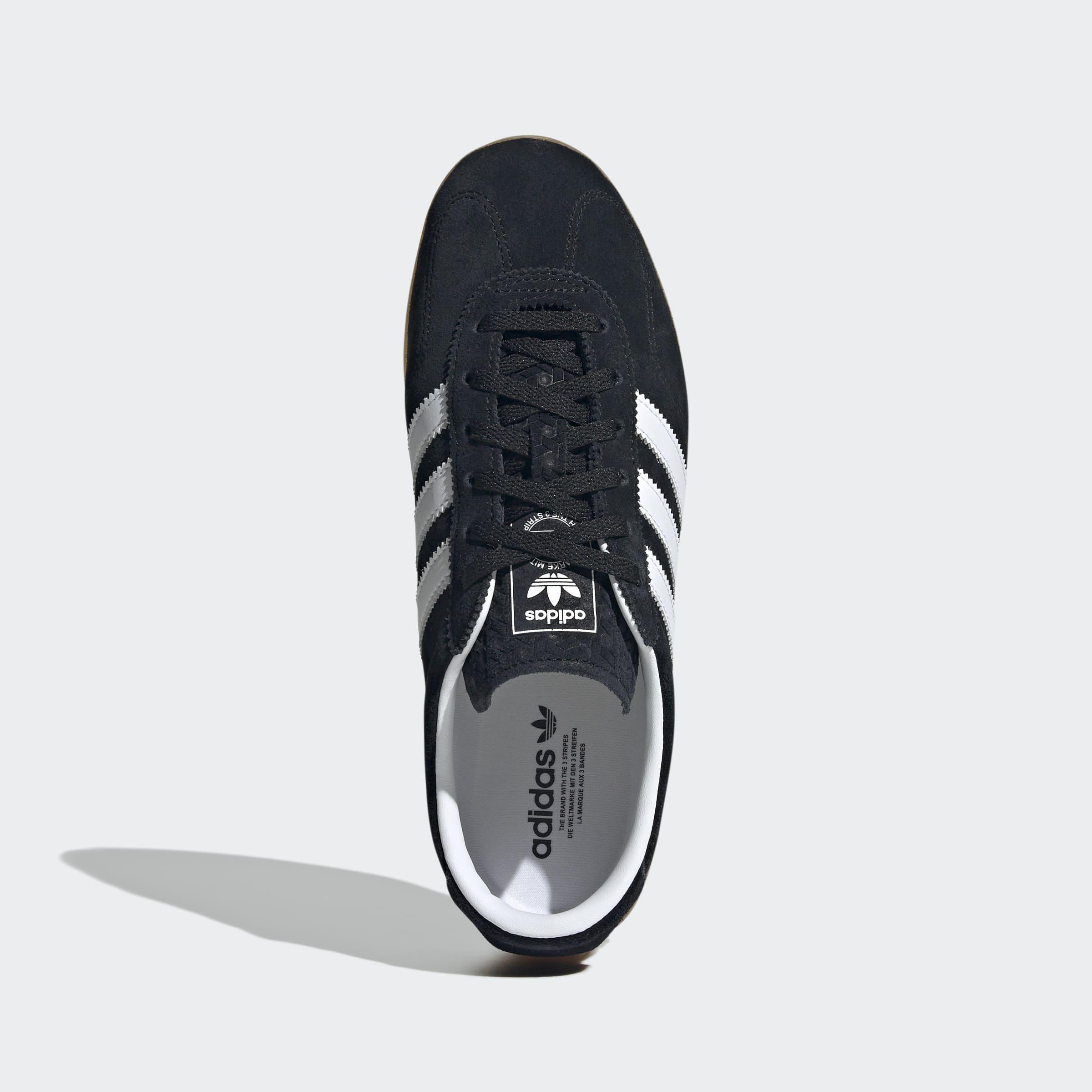 Gazelle Lo Pro Shoes, Black, A701_ONE, large image number 1
