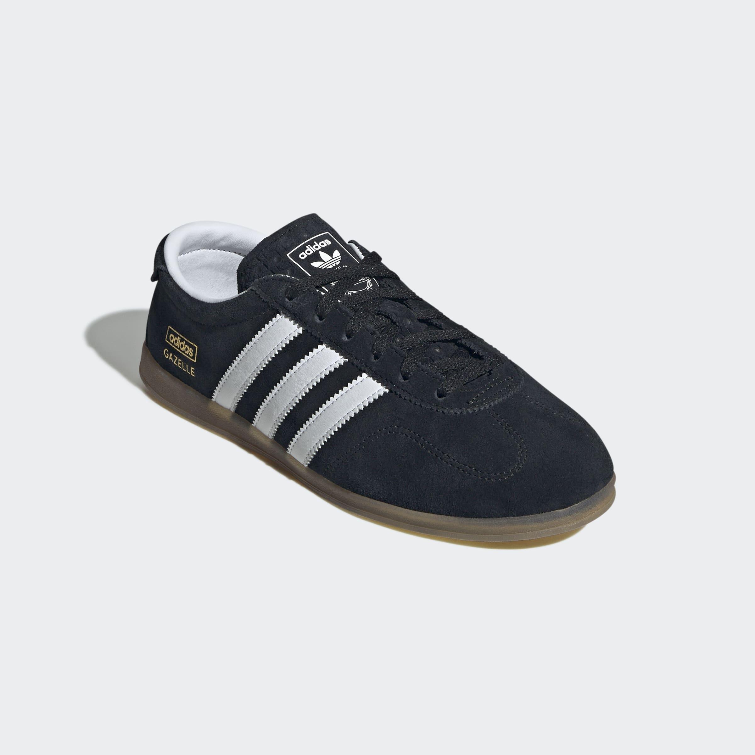 Gazelle Lo Pro Shoes, Black, A701_ONE, large image number 2