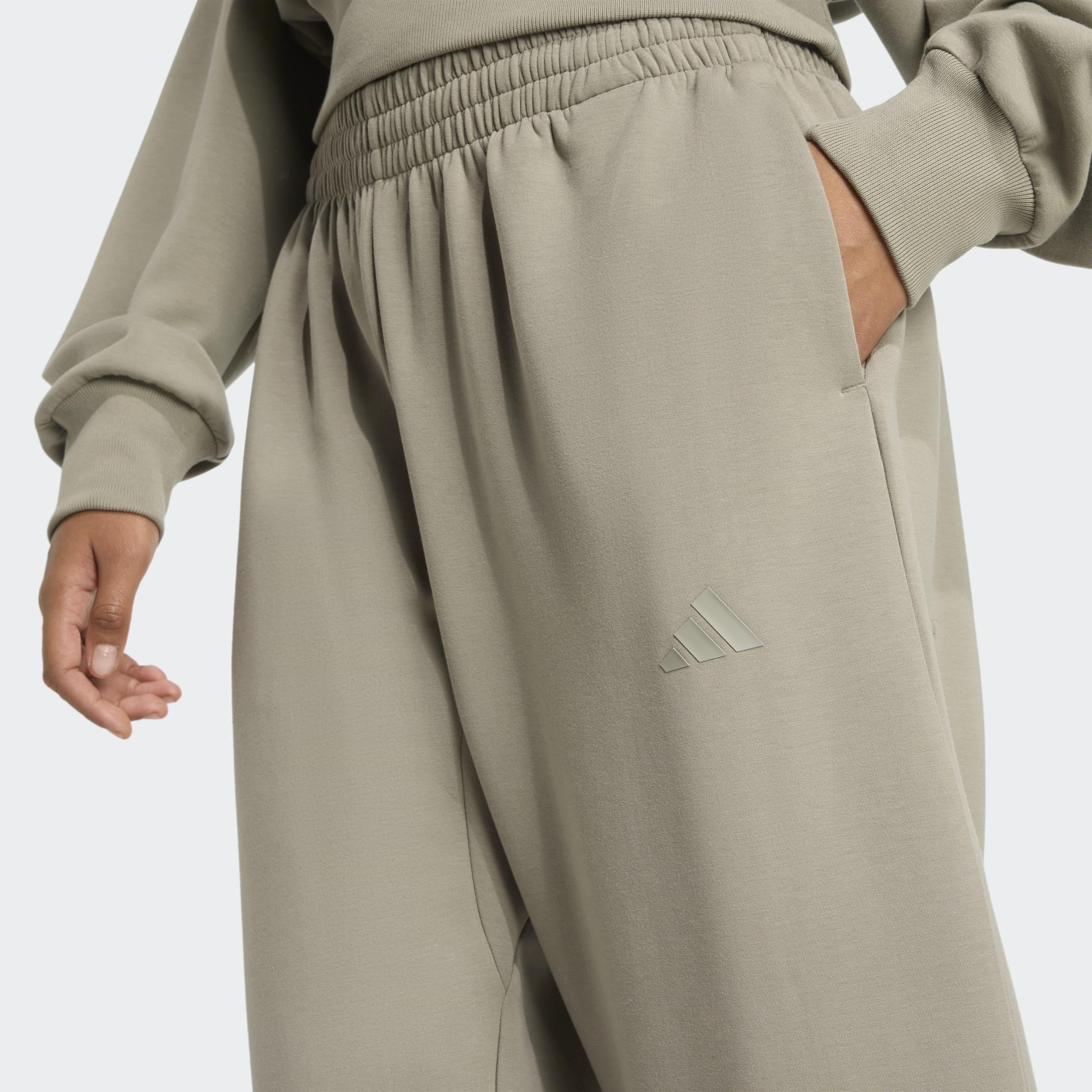 Soft Lux Loose Pant, Green, A701_ONE, large image number 3