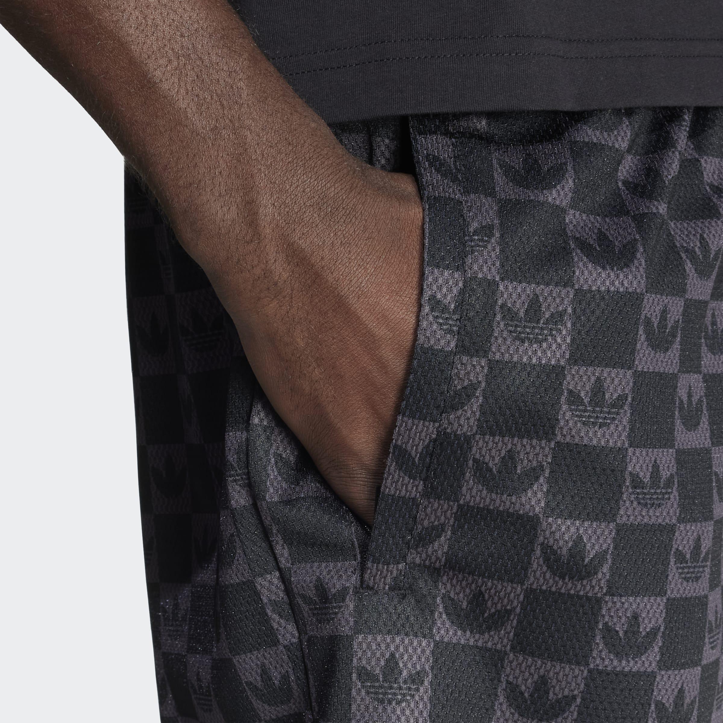 Monogram Regular Mesh Shorts, Black, A701_ONE, large image number 2