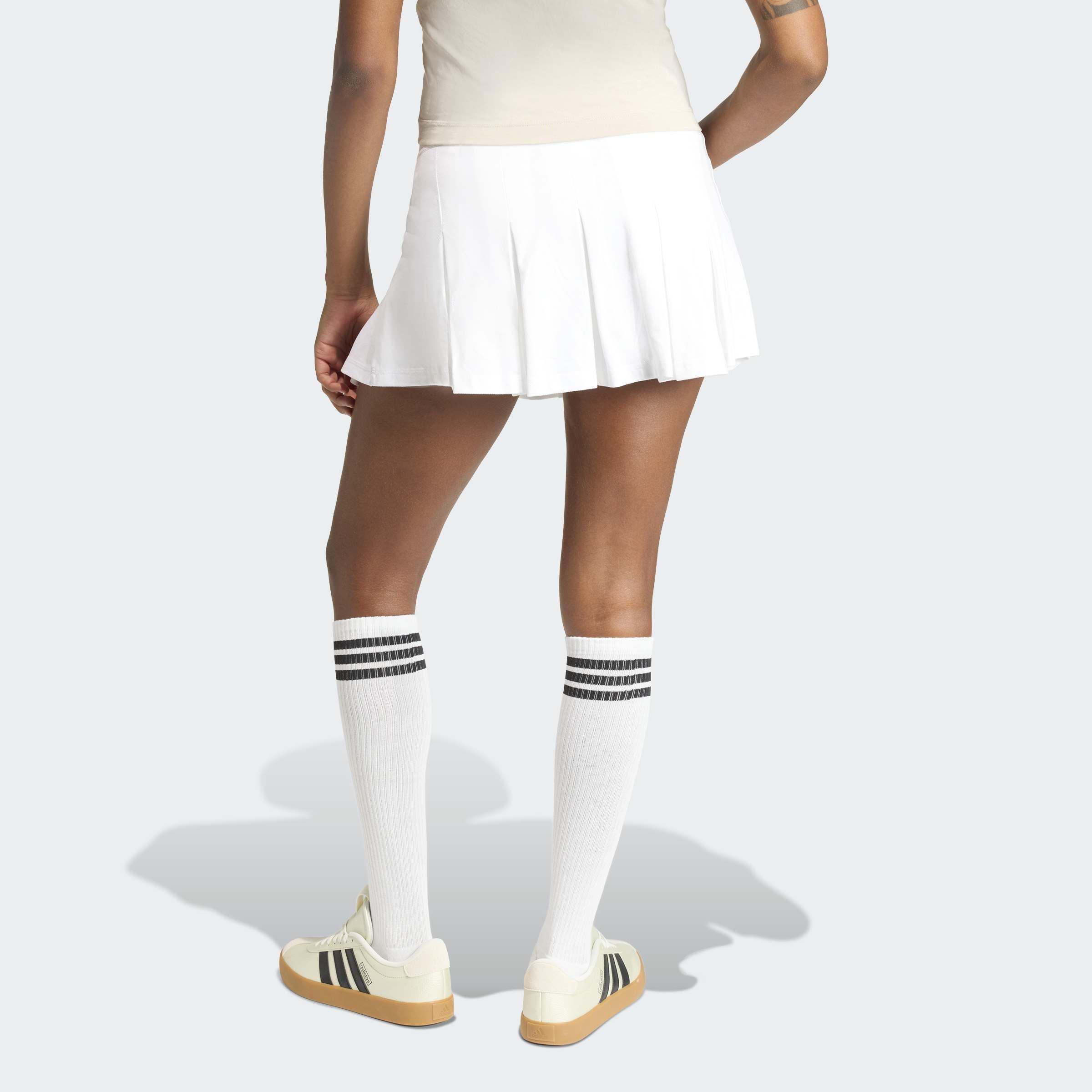 Seasonal Essentials Colorpop Skirt with inner Leggings, White