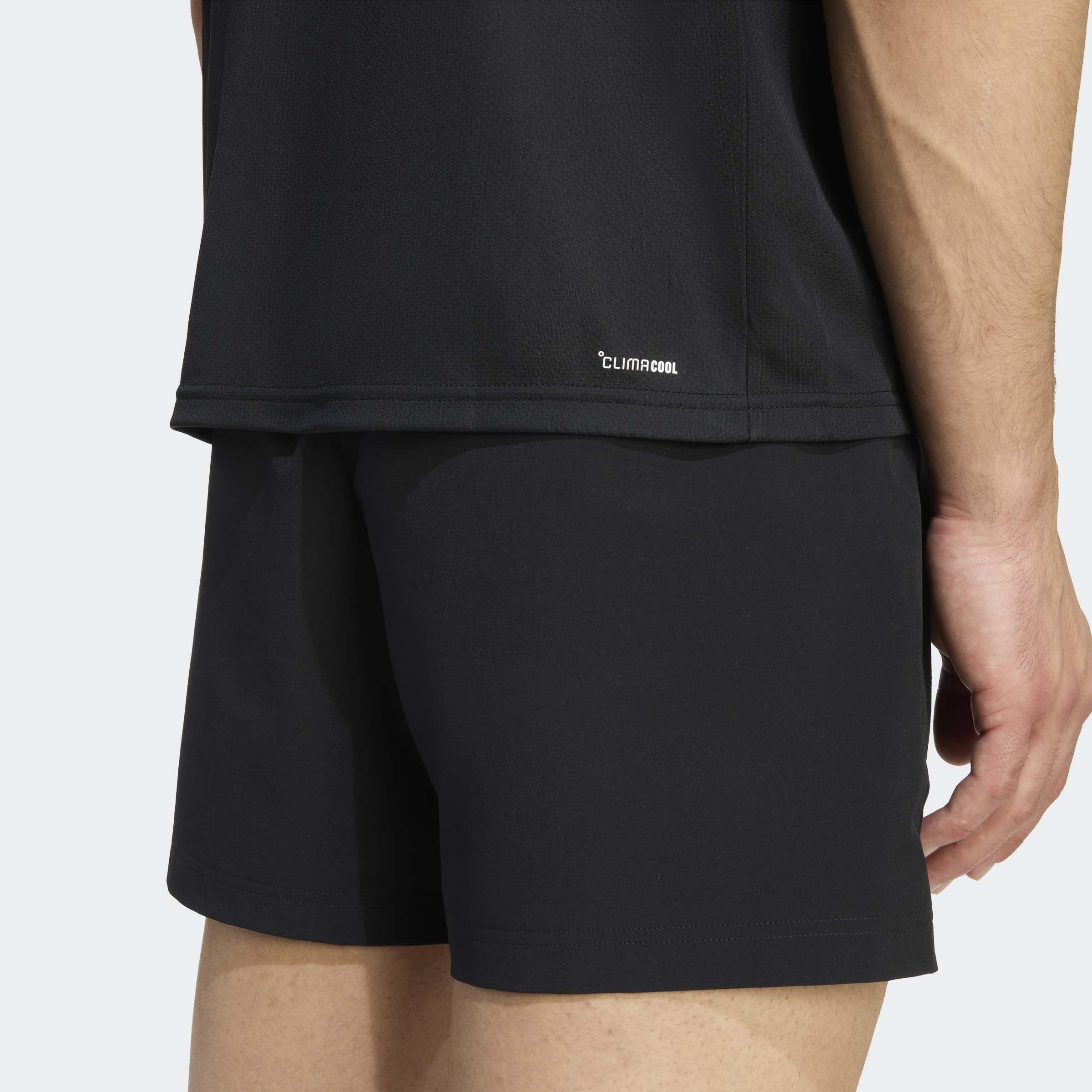 Workout Essentials Base T-Shirt, Black, A701_ONE, large image number 3