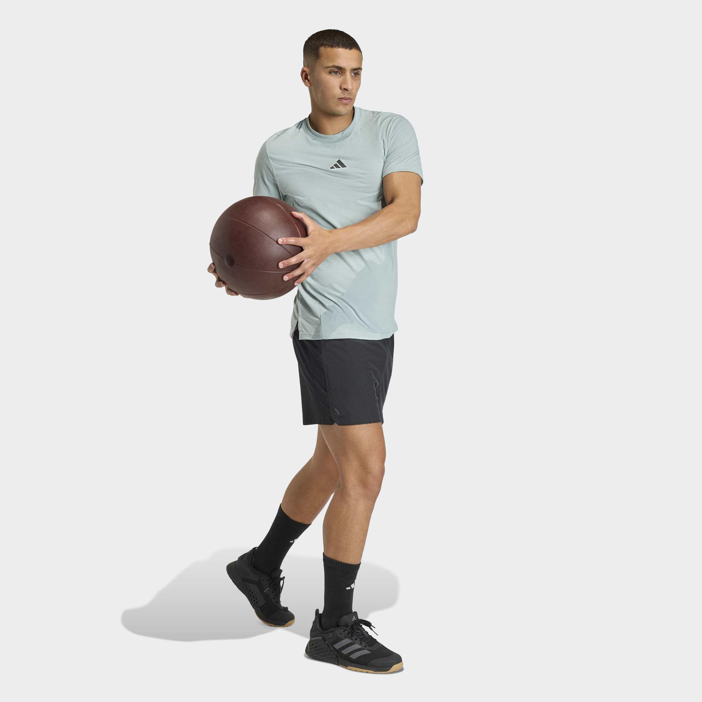 Designed for Training Workout T-Shirt, Green, A701_ONE, large image number 4