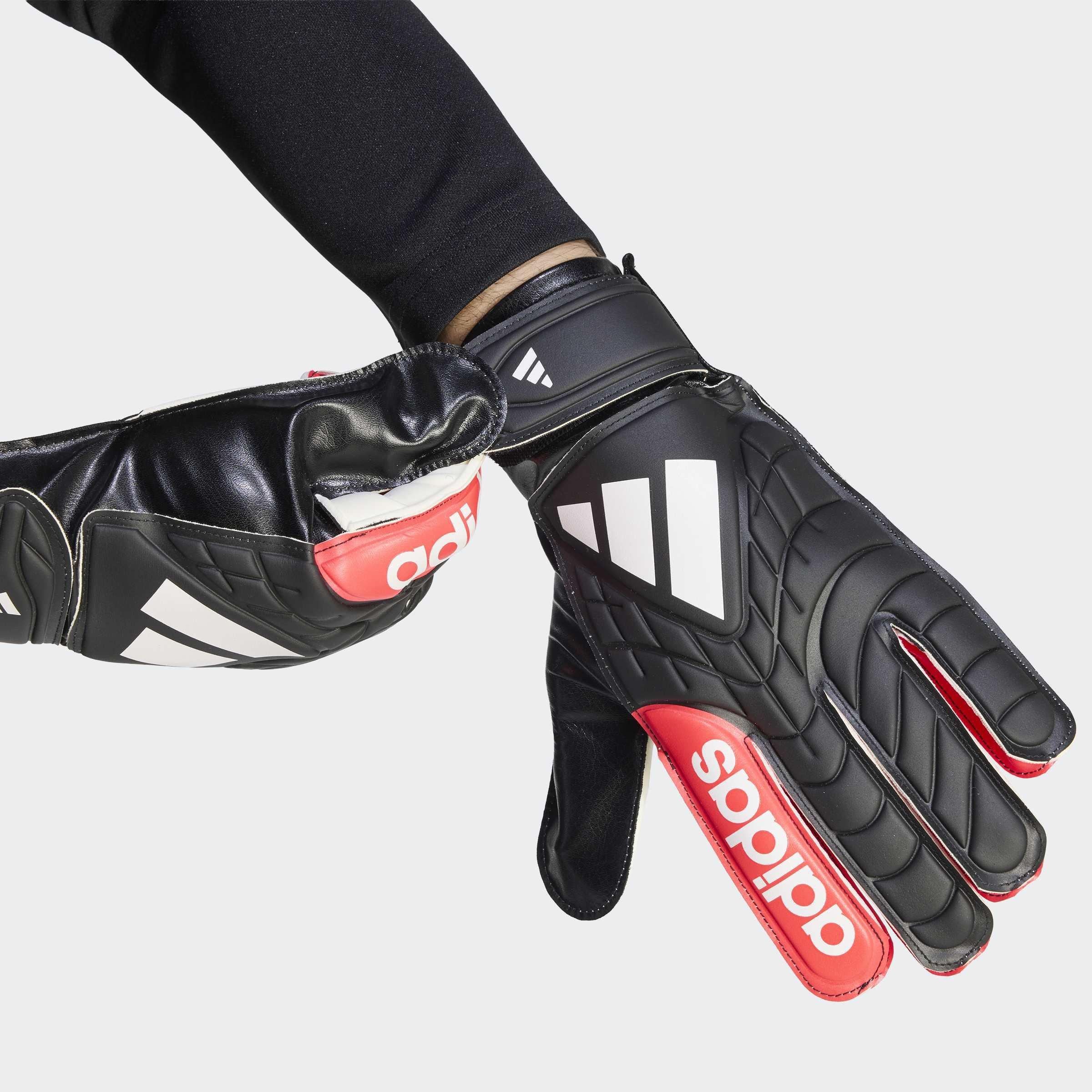 Unisex Copa Goalkeeper Glove Club, Black, A701_ONE, large image number 2
