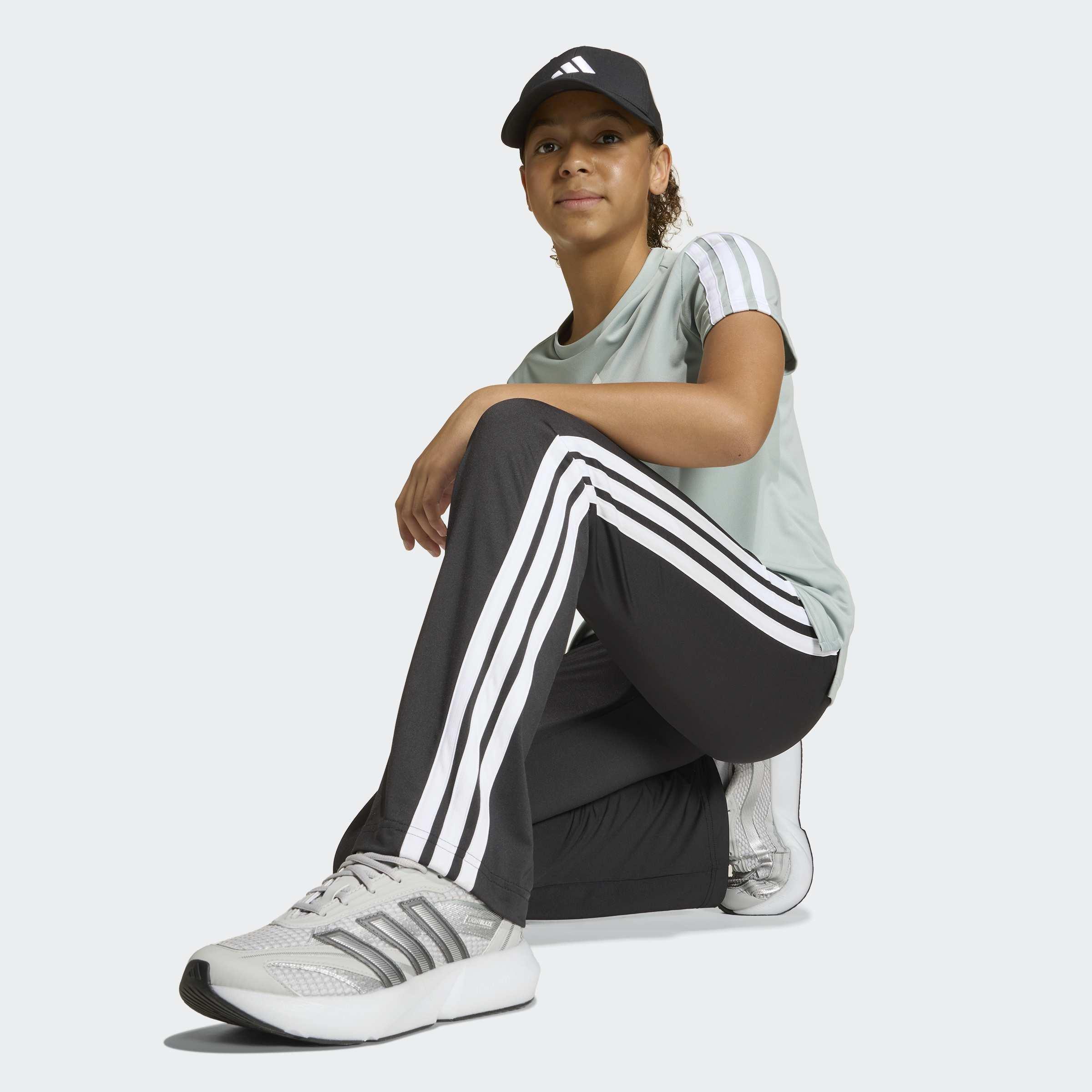 Kids Train Essentials 3-Stripes Flared Leggings, Black, A701_ONE, large image number 5