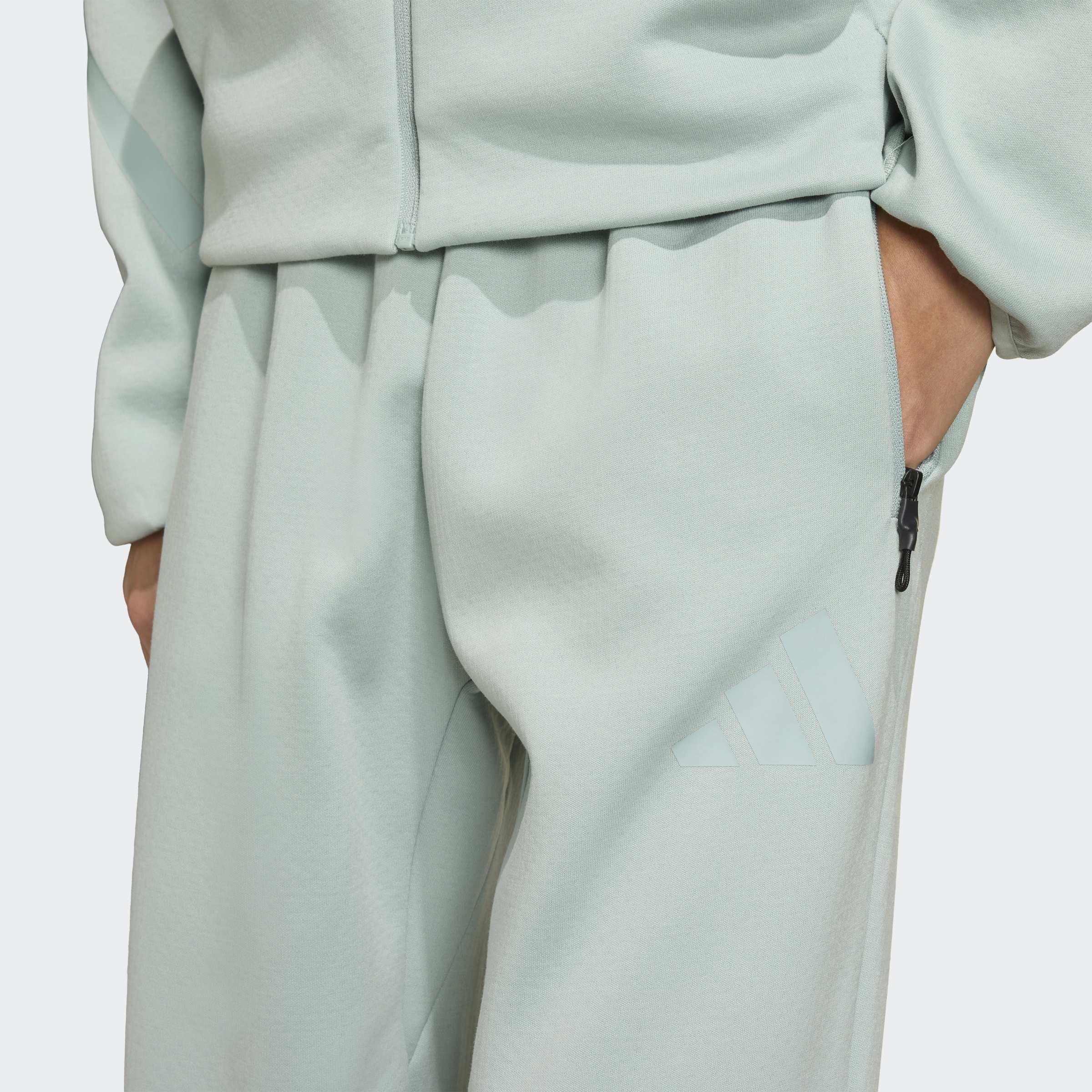 Kids Unisex adidas Z.N.E. Tapered-Leg Tracksuit Bottoms, Green, A701_ONE, large image number 3