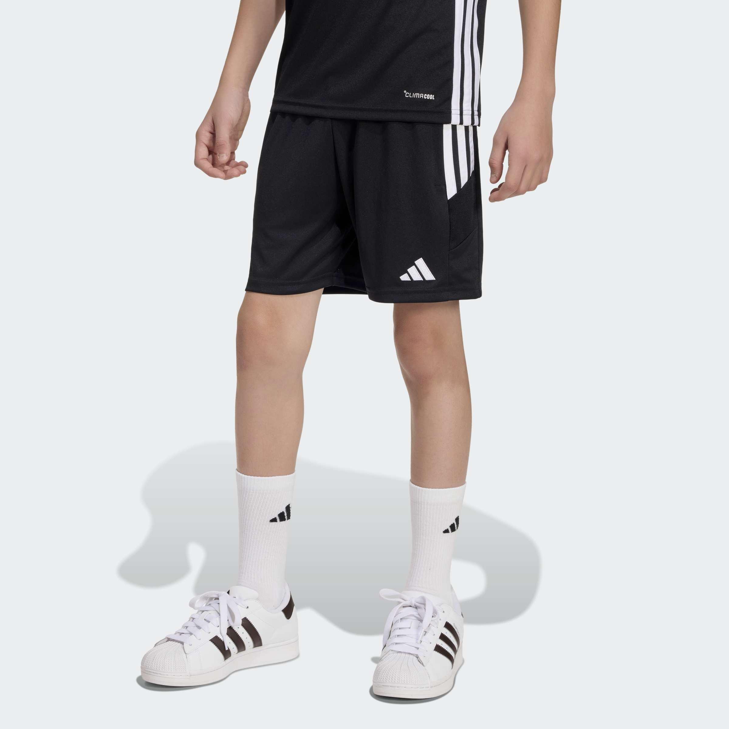 Kids Unisex Tiro 26 Essentials Shorts, Black, A701_ONE, large image number 5