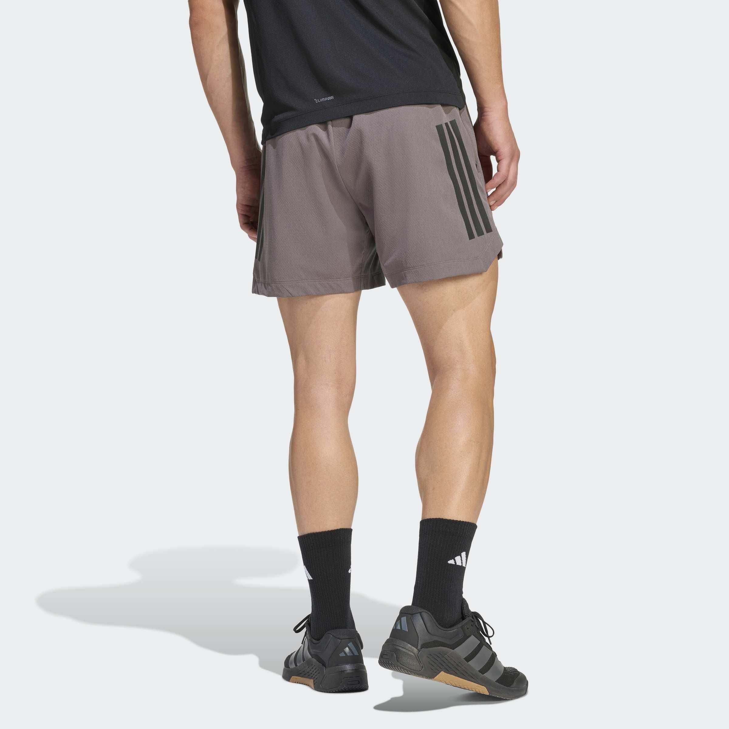 D4T Primelift 3 Stripes Shorts, Brown